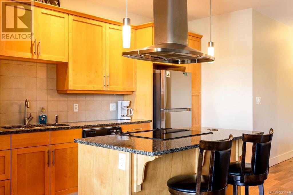 202 1917 Peninsula Rd, Ucluelet