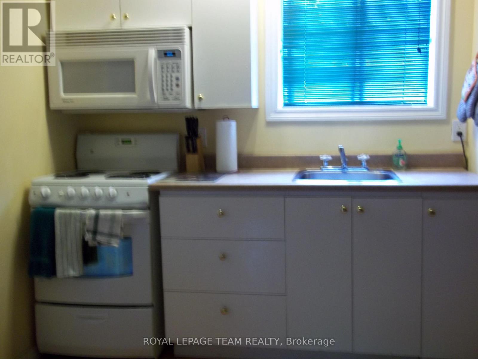 93-95 LOWER CHARLOTTE STREET - 41