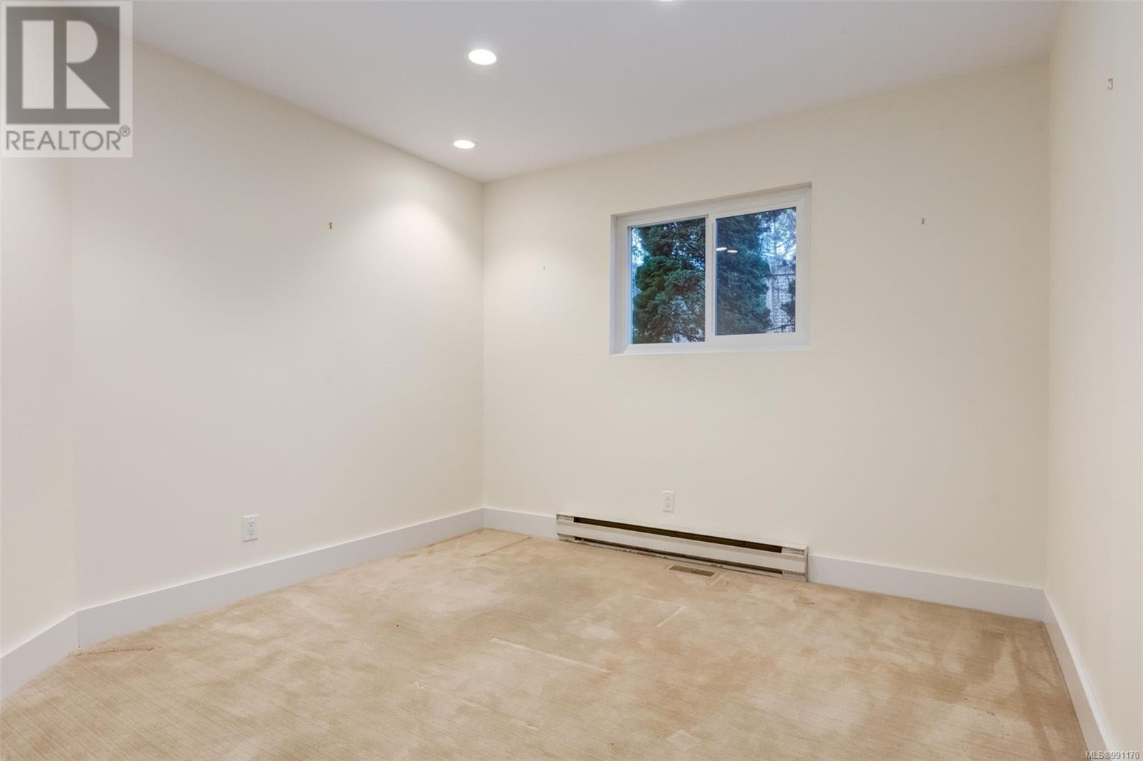 3574 Oakridge Dr, Nanaimo real estate listing 991170