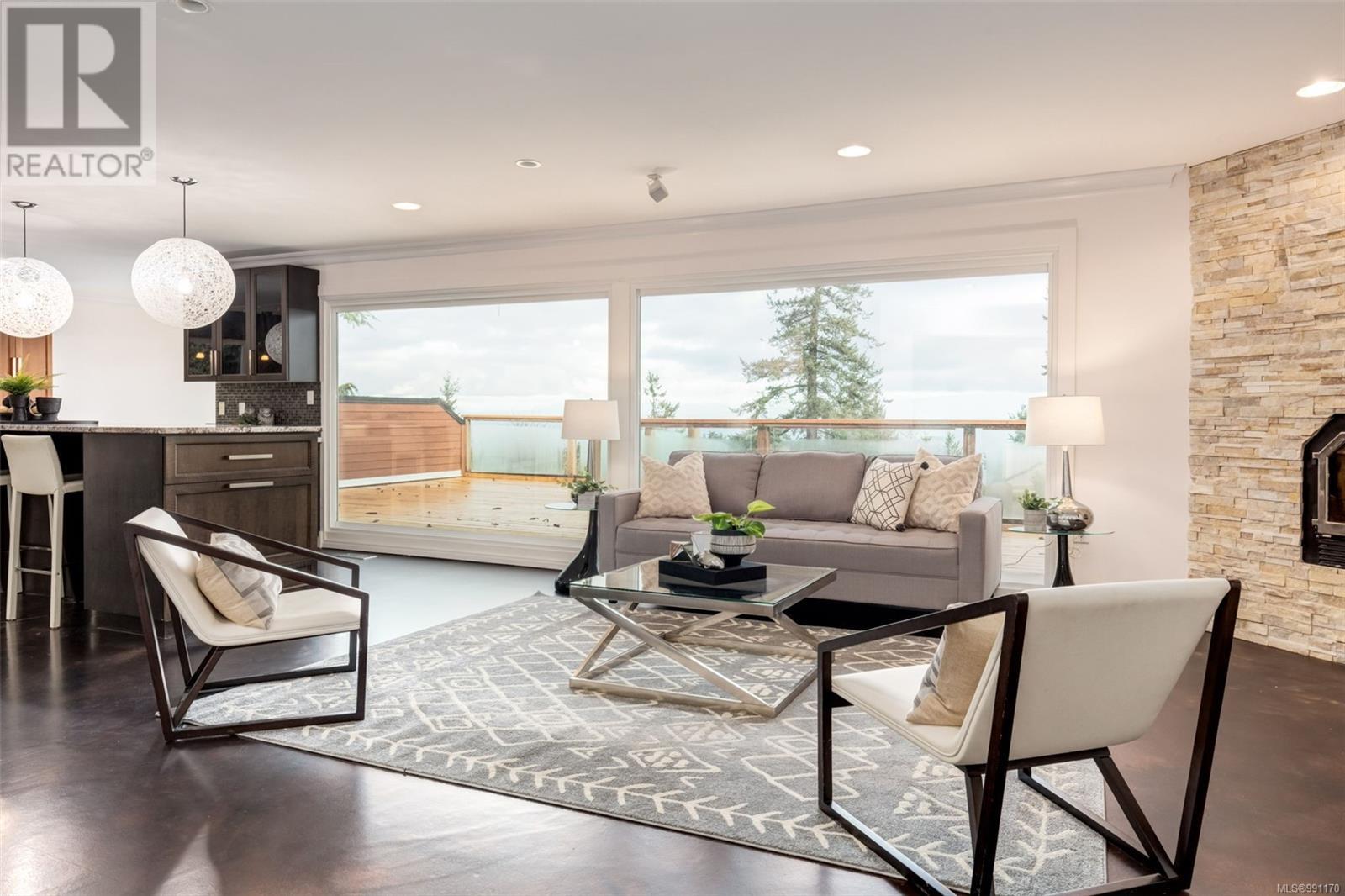 3574 Oakridge Dr, Nanaimo real estate listing 991170