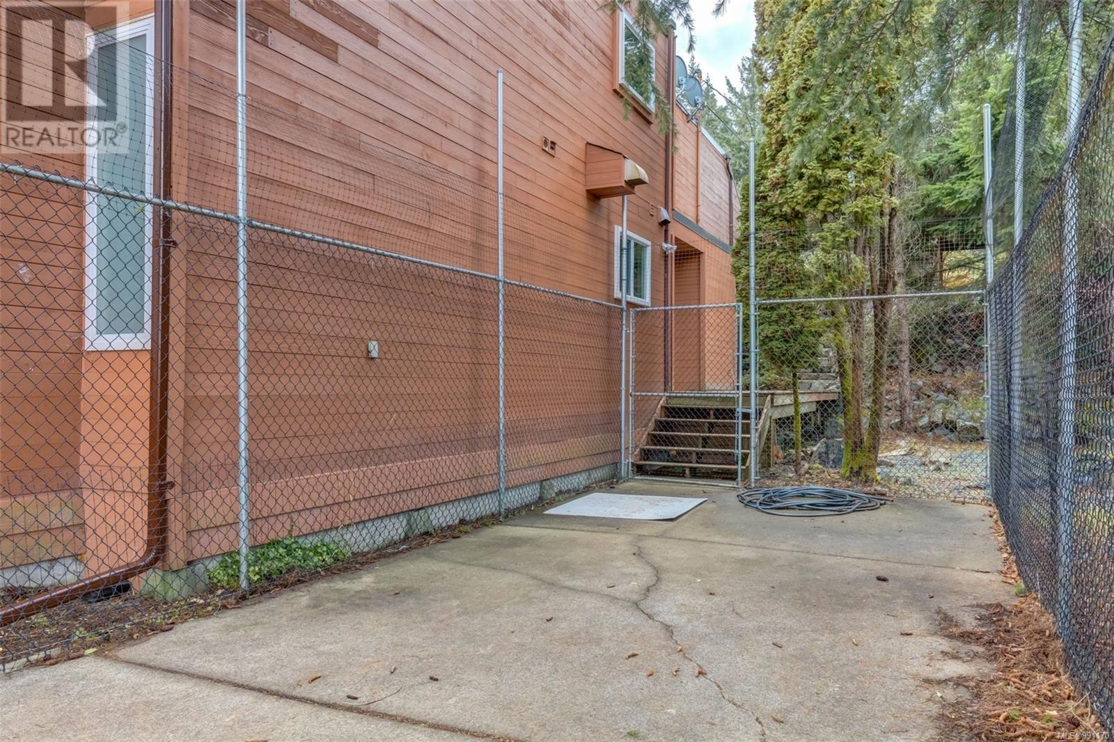 3574 Oakridge Dr, Nanaimo real estate listing 991170
