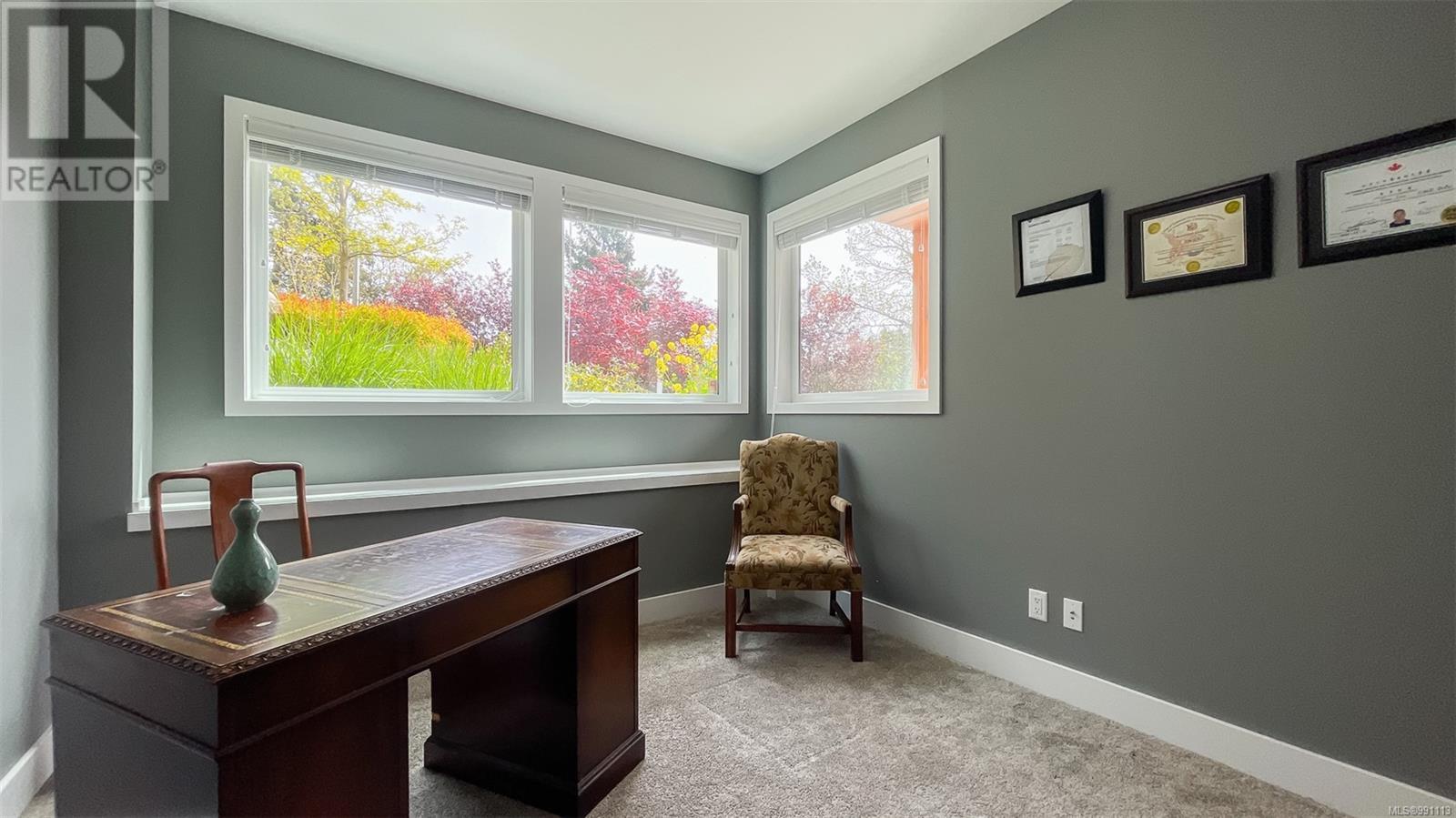Photo 14 of 3894 Wilkinson Rd, Saanich BC