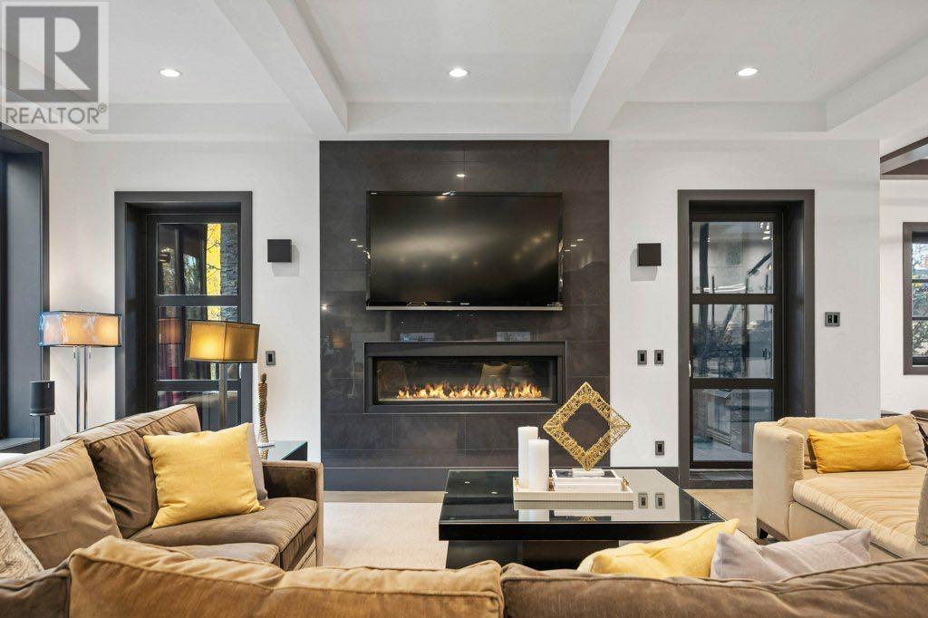 Single Family House for Sale in  Posthill Drive SW Springbank Hill Calgary 
