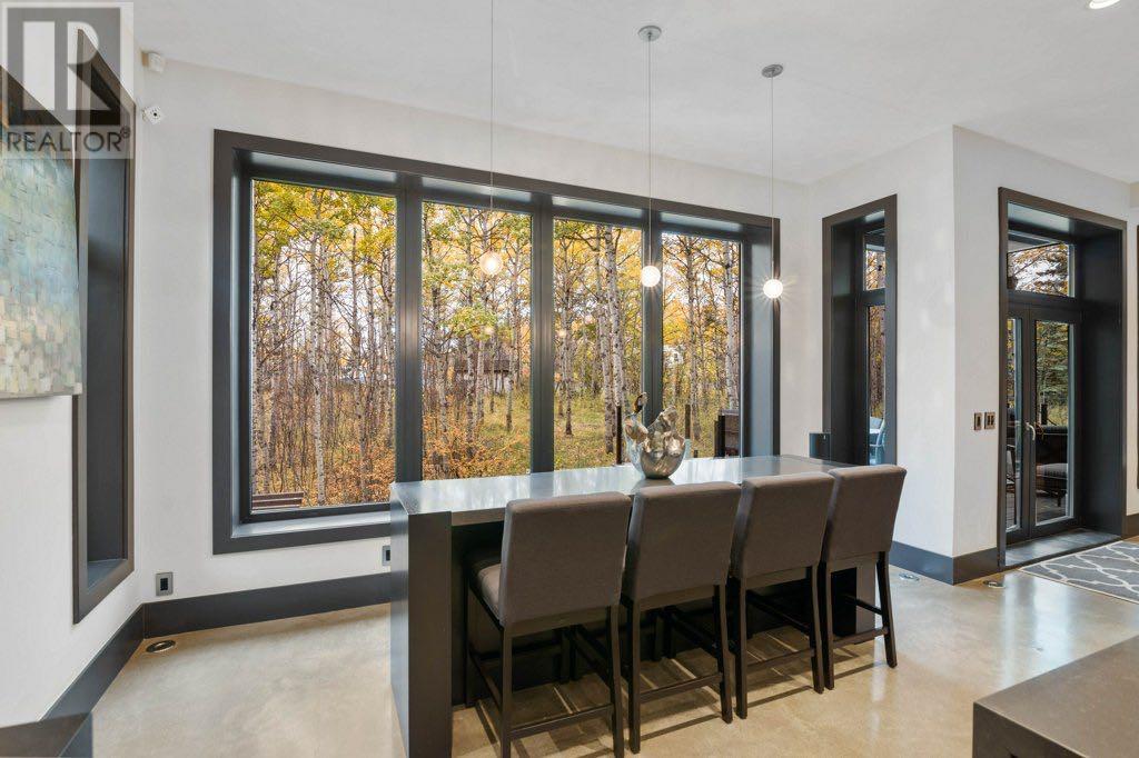 Single Family House for Sale in  Posthill Drive SW Springbank Hill Calgary 