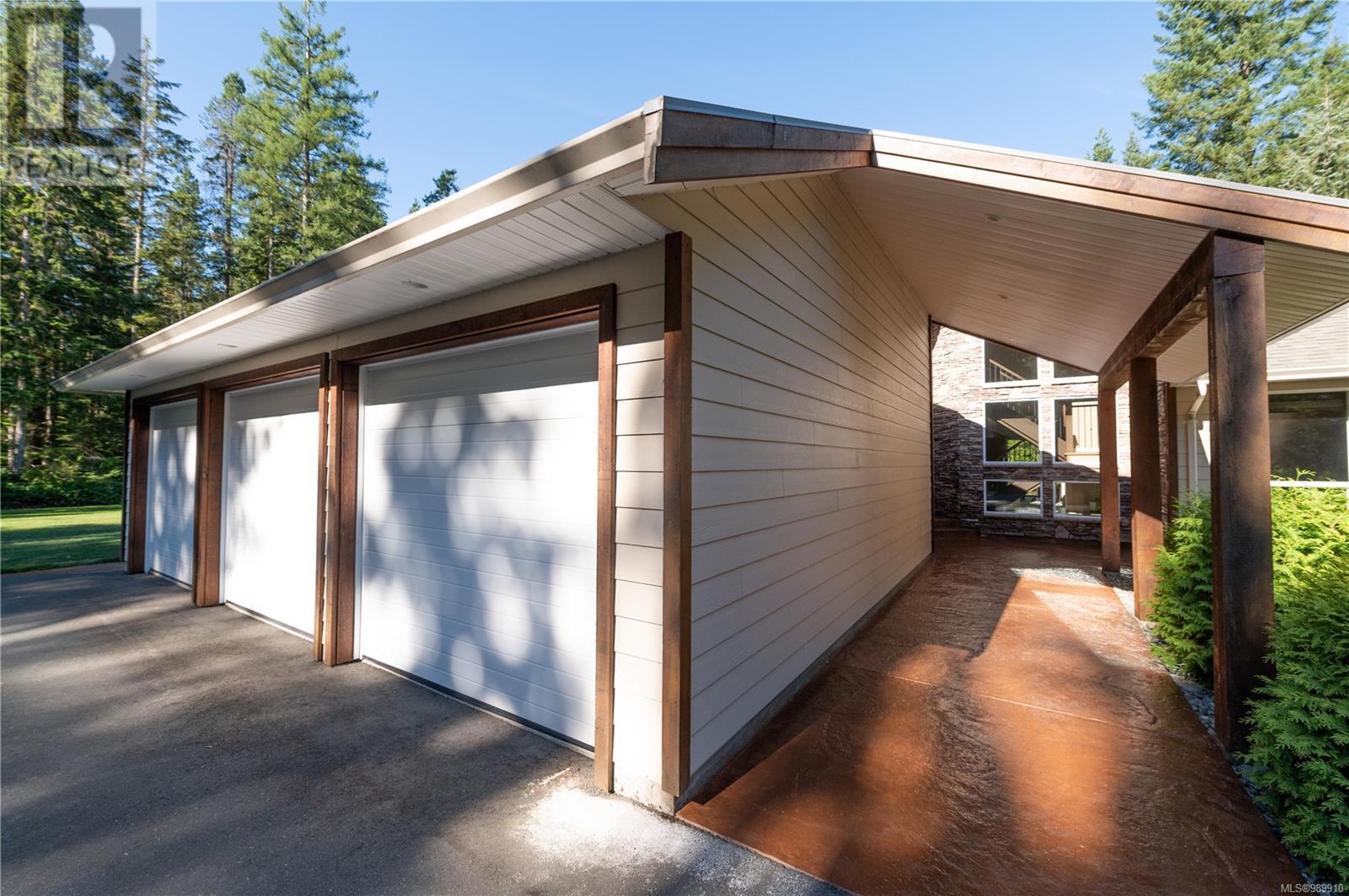 5165 Duncan Bay Rd, Campbell River real estate listing 989910