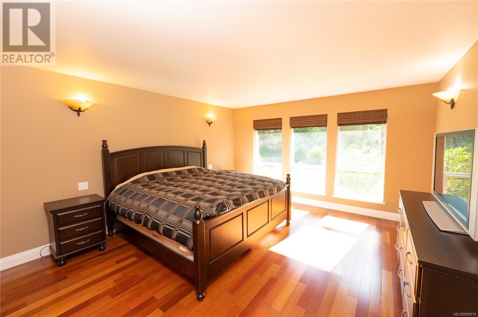 5165 Duncan Bay Rd, Campbell River real estate listing 989910