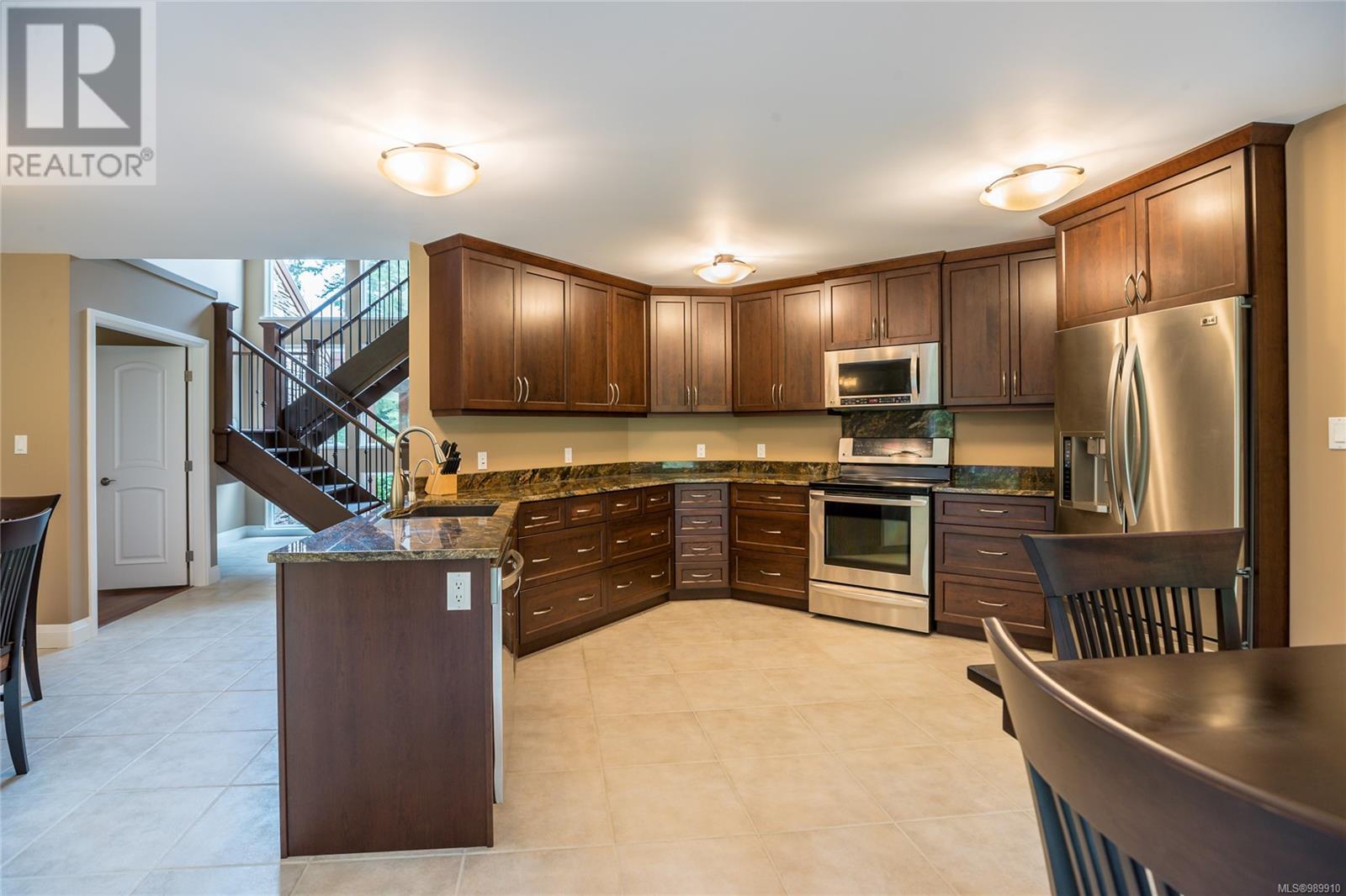 5165 Duncan Bay Rd, Campbell River real estate listing 989910