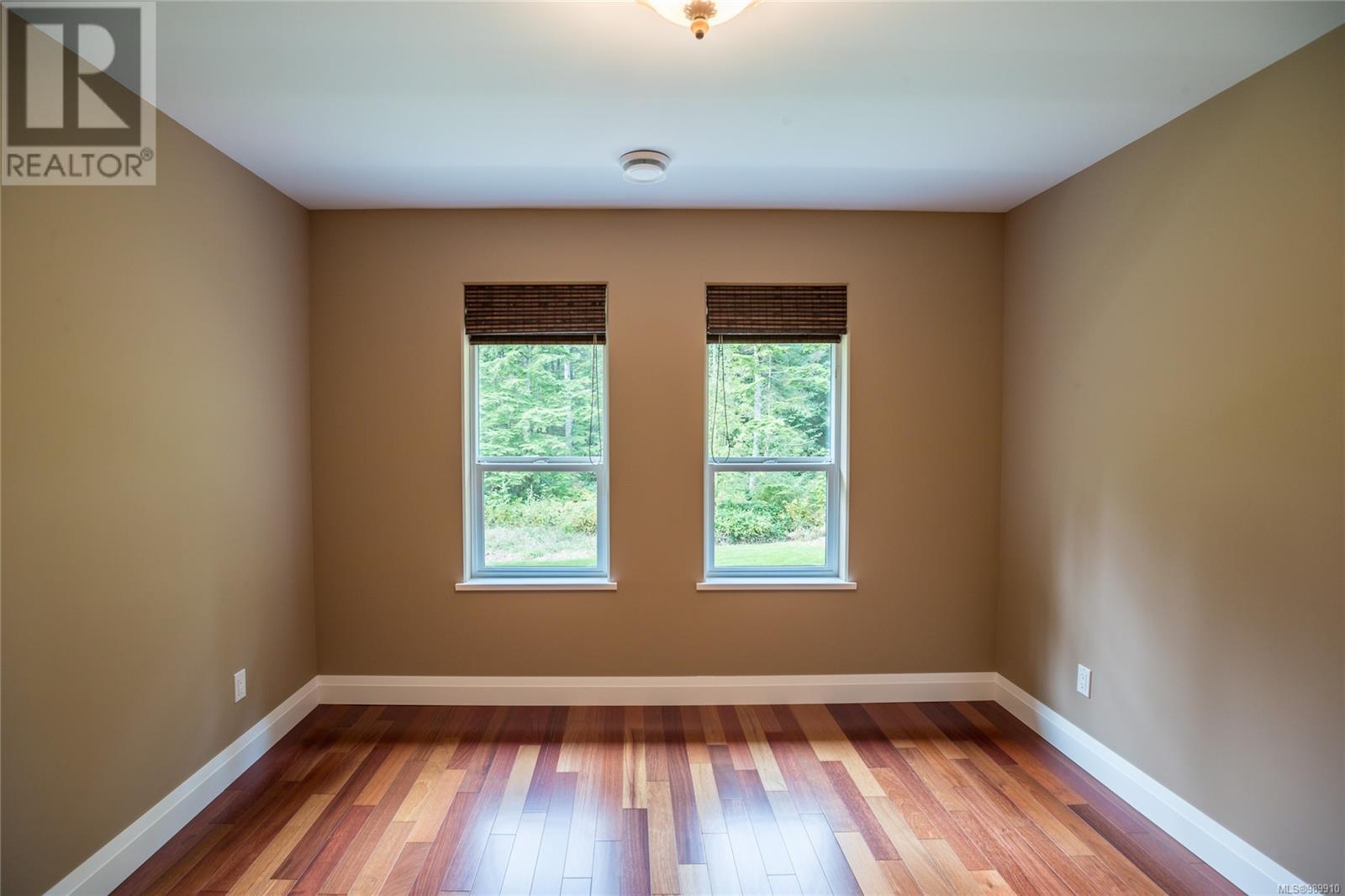 5165 Duncan Bay Rd, Campbell River real estate listing 989910