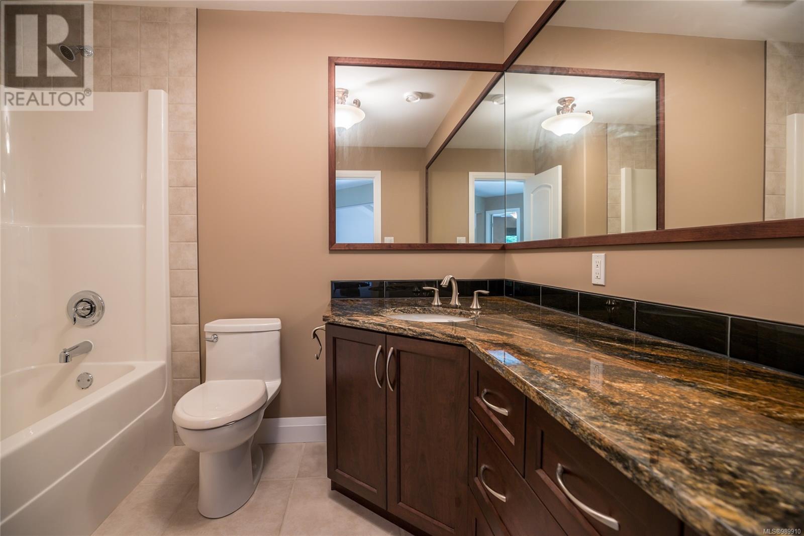 5165 Duncan Bay Rd, Campbell River real estate listing 989910