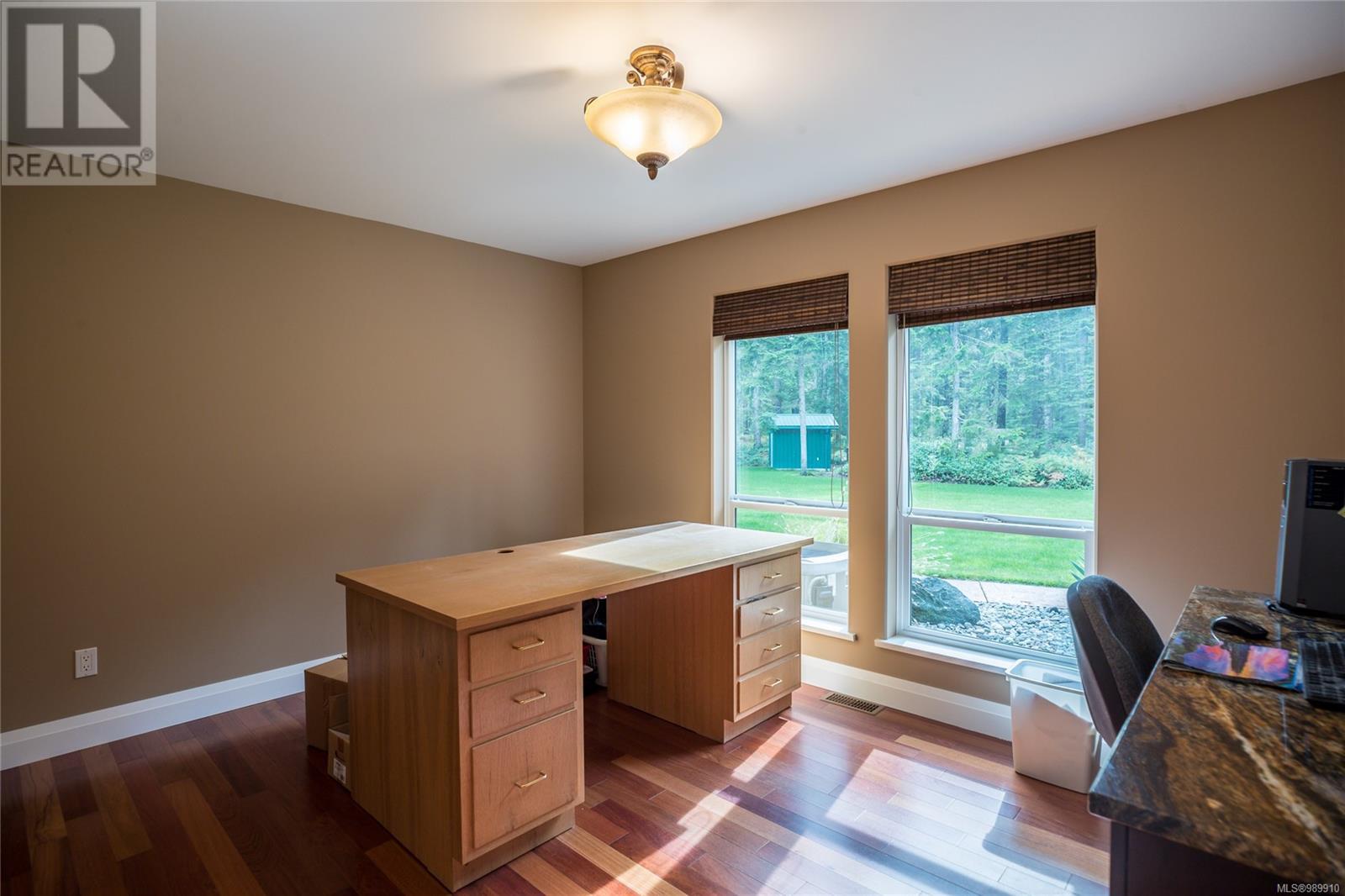 5165 Duncan Bay Rd, Campbell River real estate listing 989910