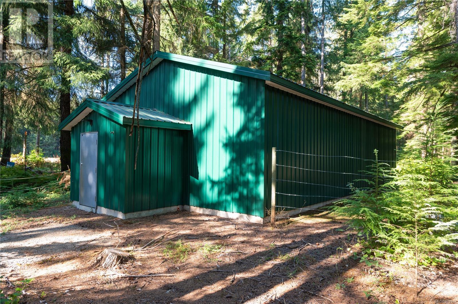 5165 Duncan Bay Rd, Campbell River real estate listing 989910