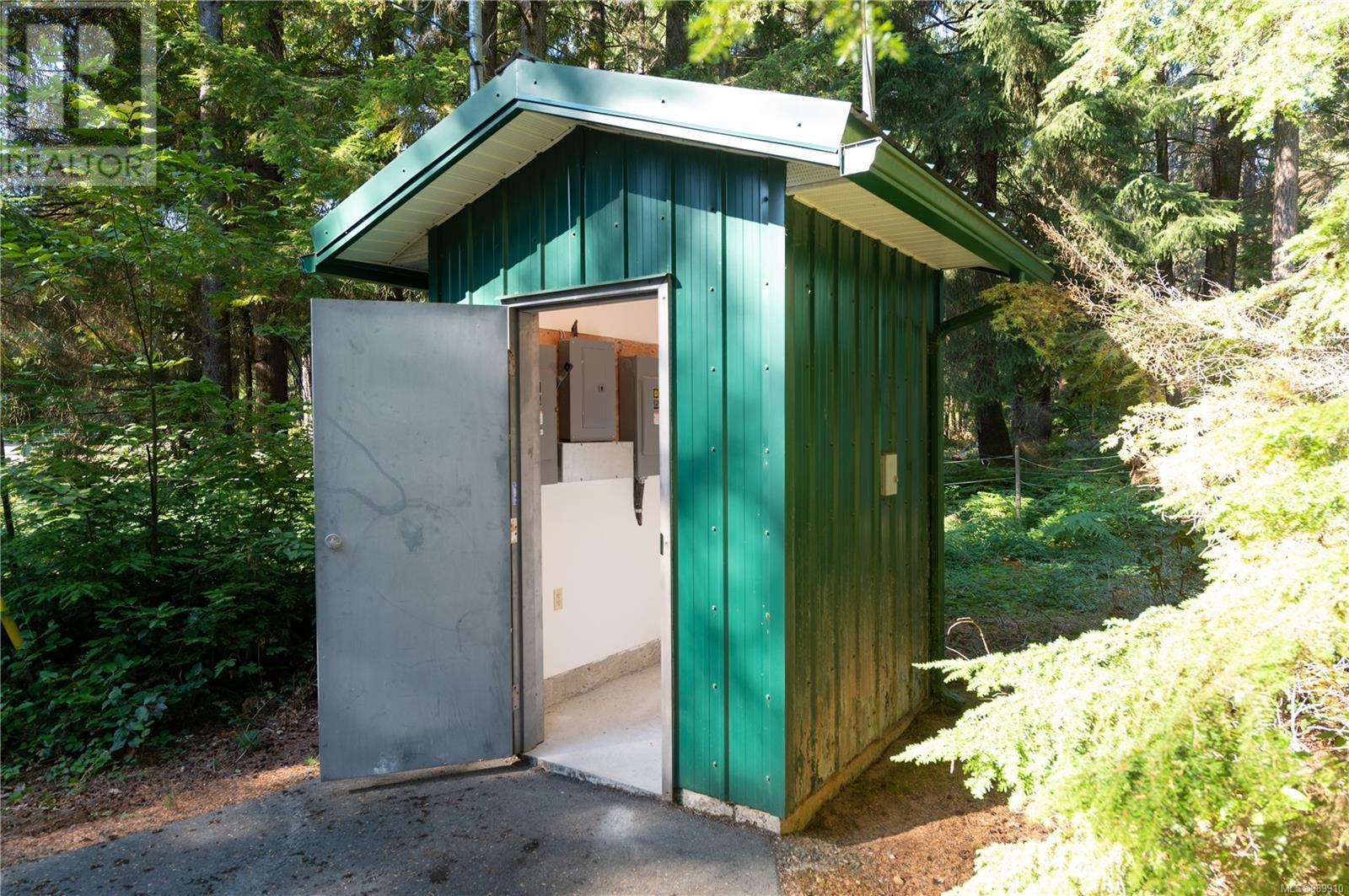 5165 Duncan Bay Rd, Campbell River real estate listing 989910
