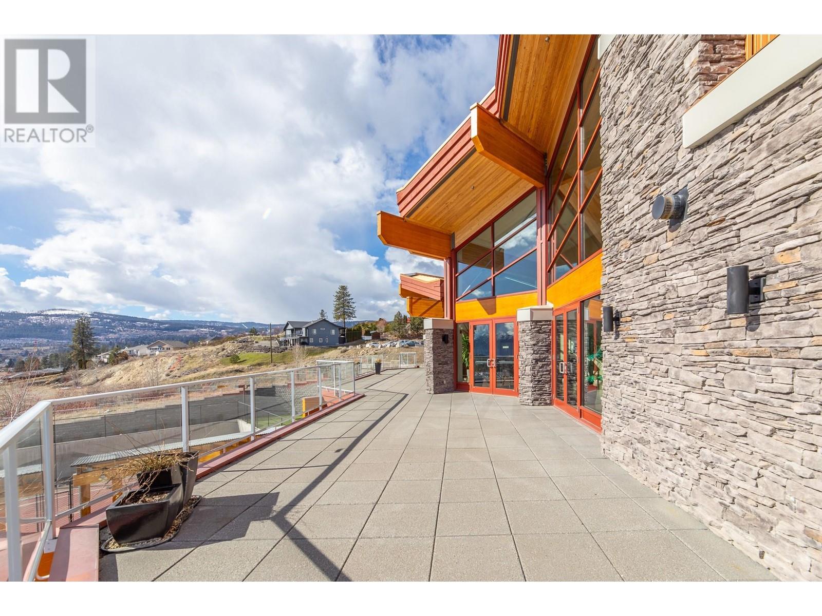 204 3211 Skyview Lane, West Kelowna
