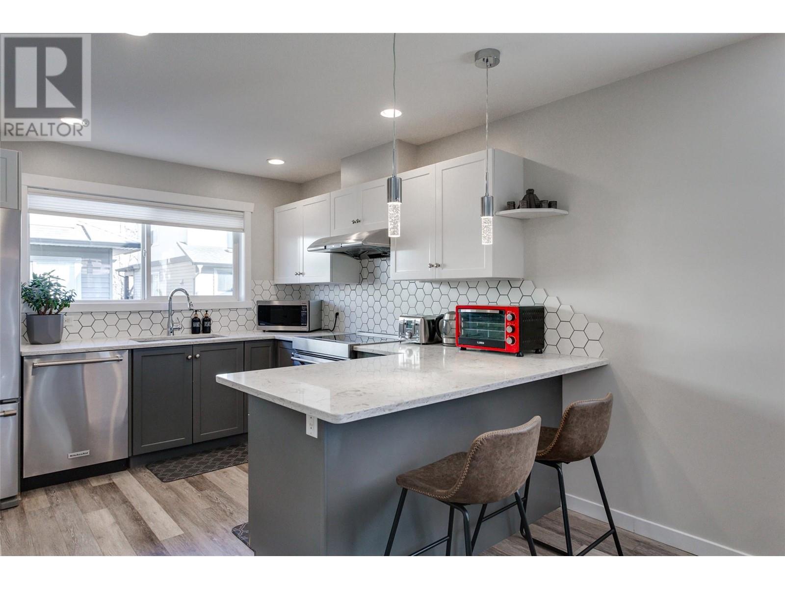 118 1355 Findlay Road, Kelowna