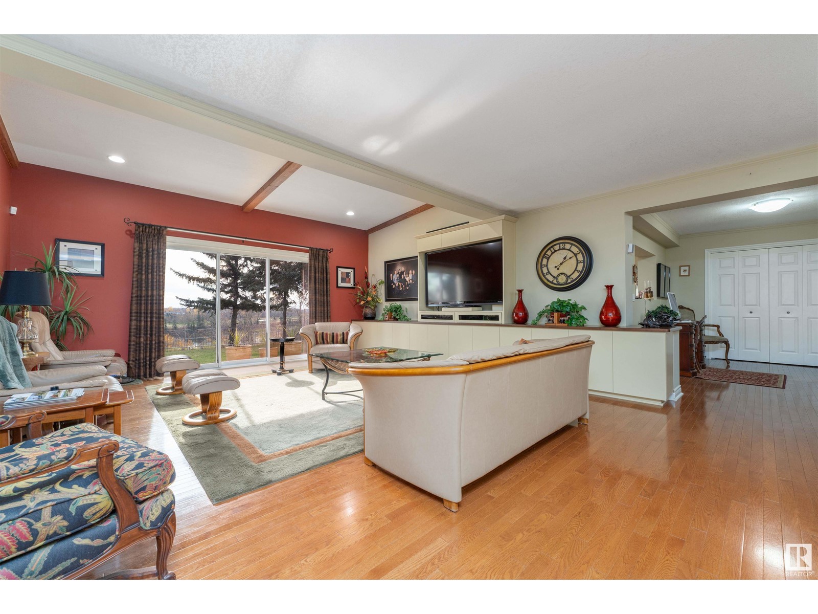 23022 LAMOUREUX DR - 45