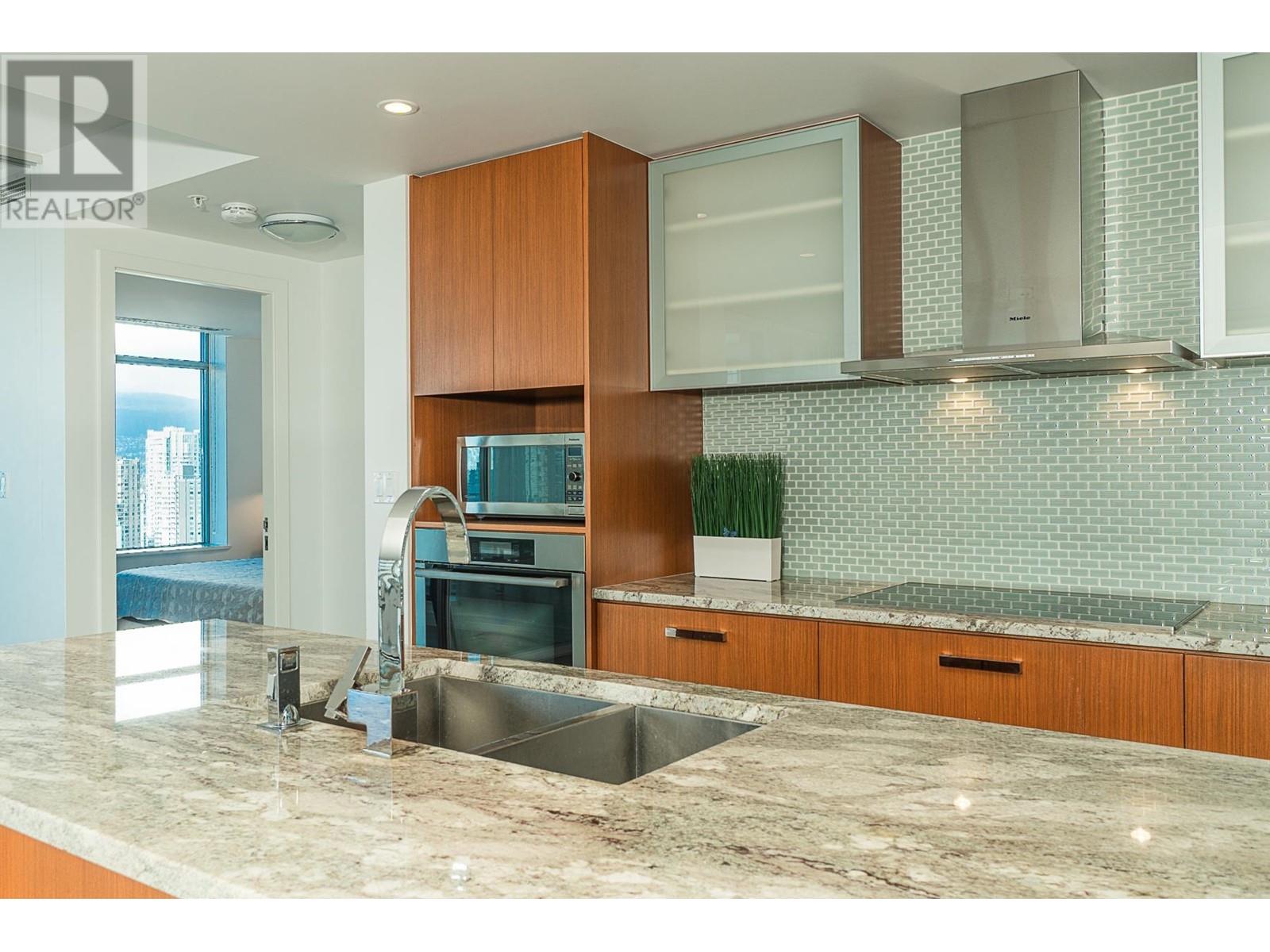 Photo 13 of 2303 1028 Barclay Street, Vancouver BC