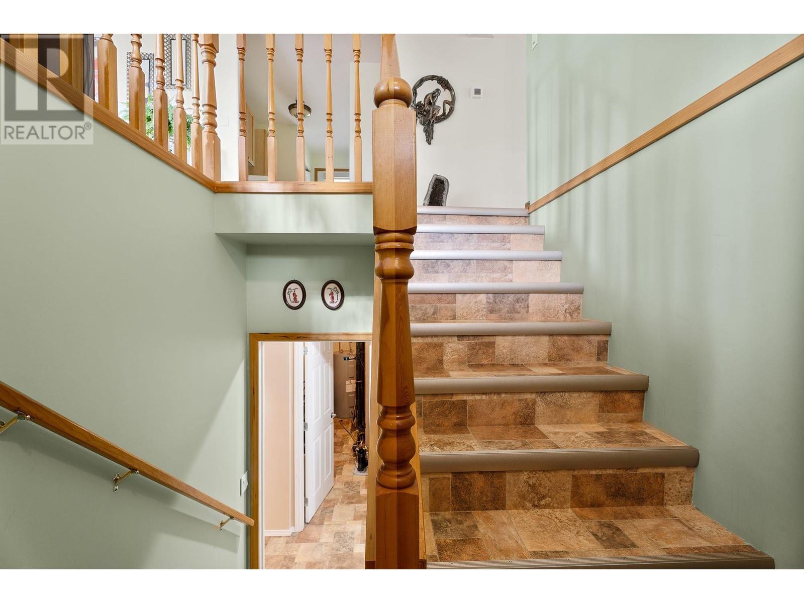 Photo 21 of 7451 Estate Drive, Anglemont BC