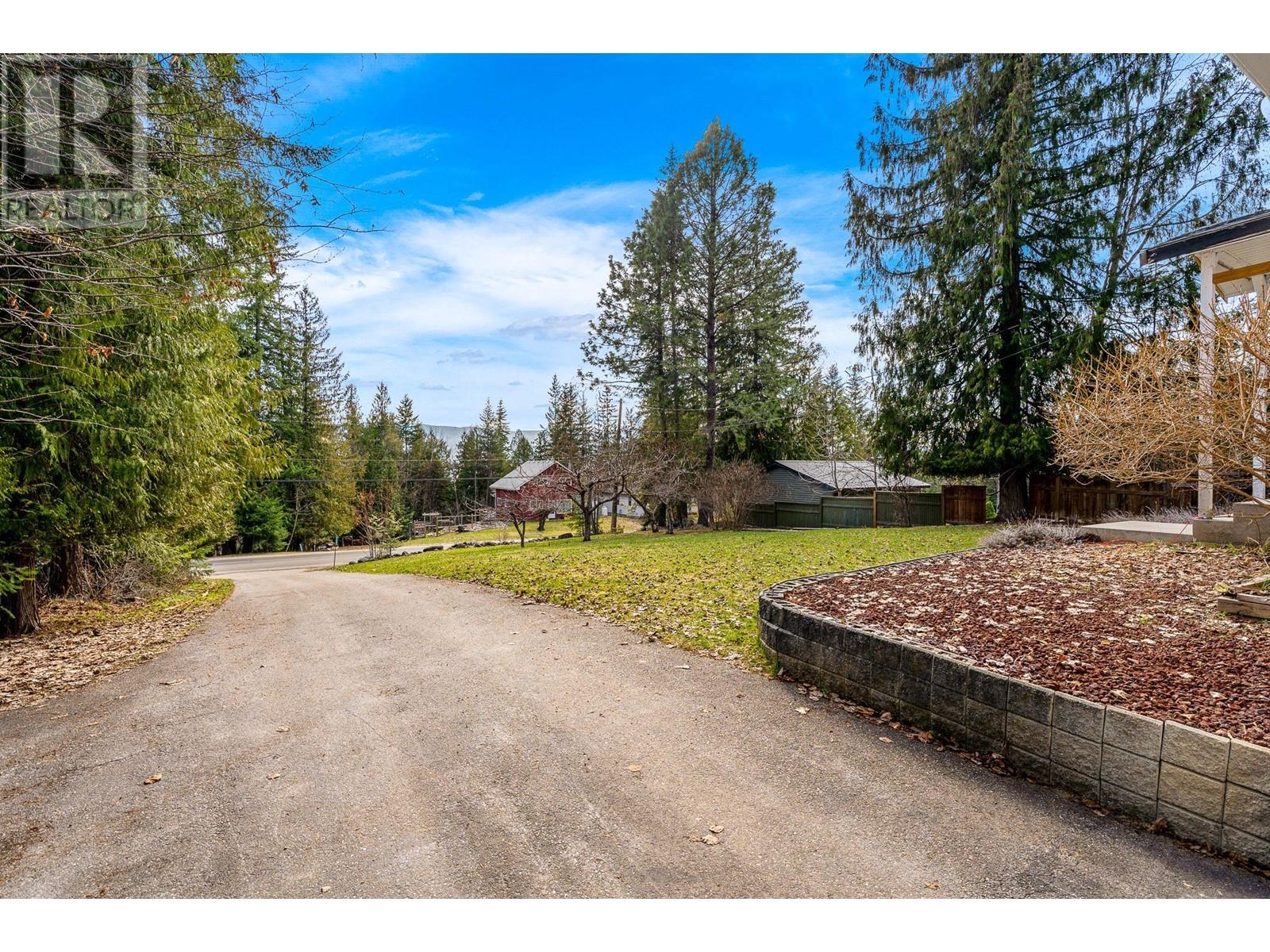 Photo 37 of 7451 Estate Drive, Anglemont BC