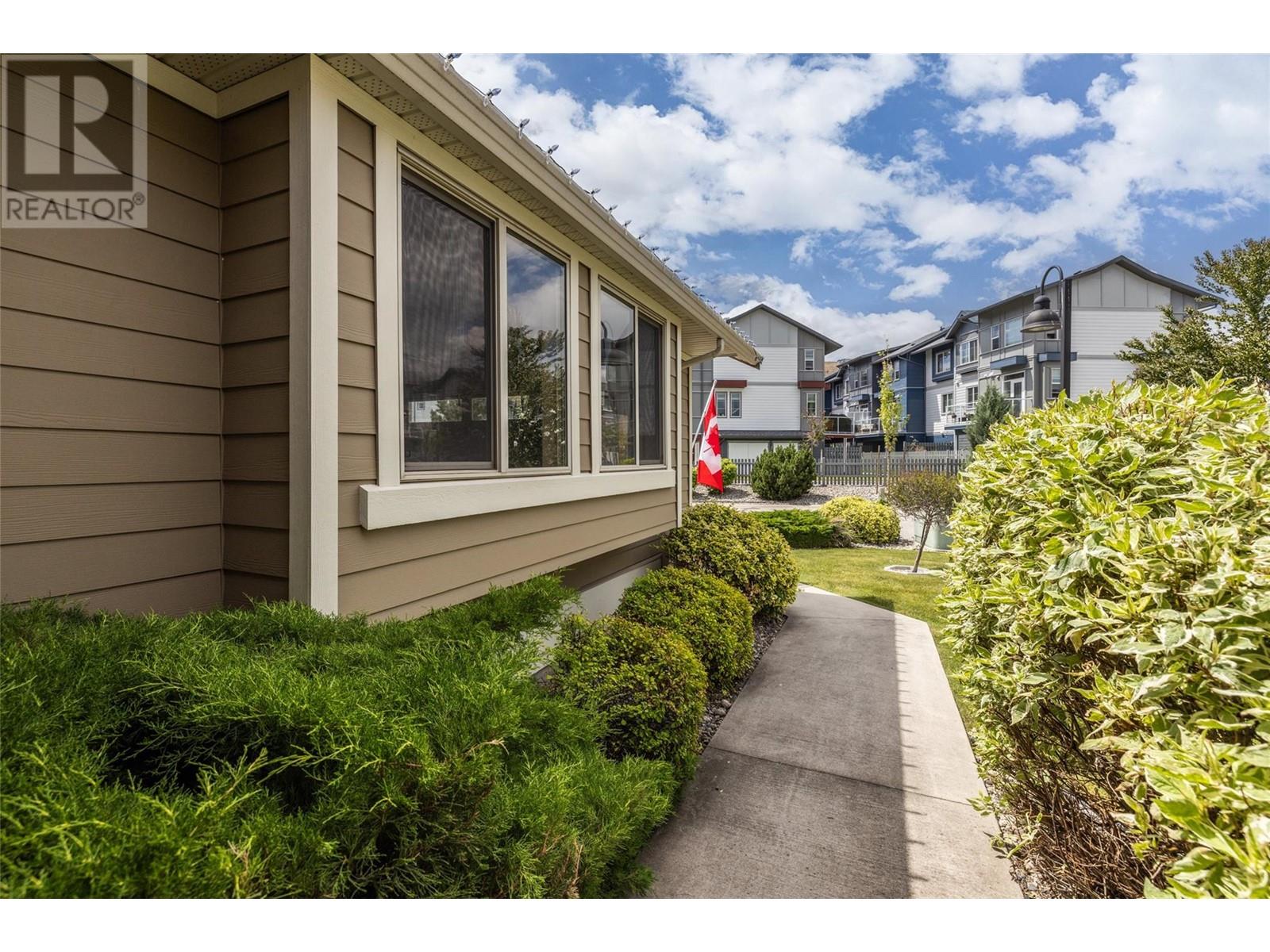 239 4035 Gellatly Road, West Kelowna