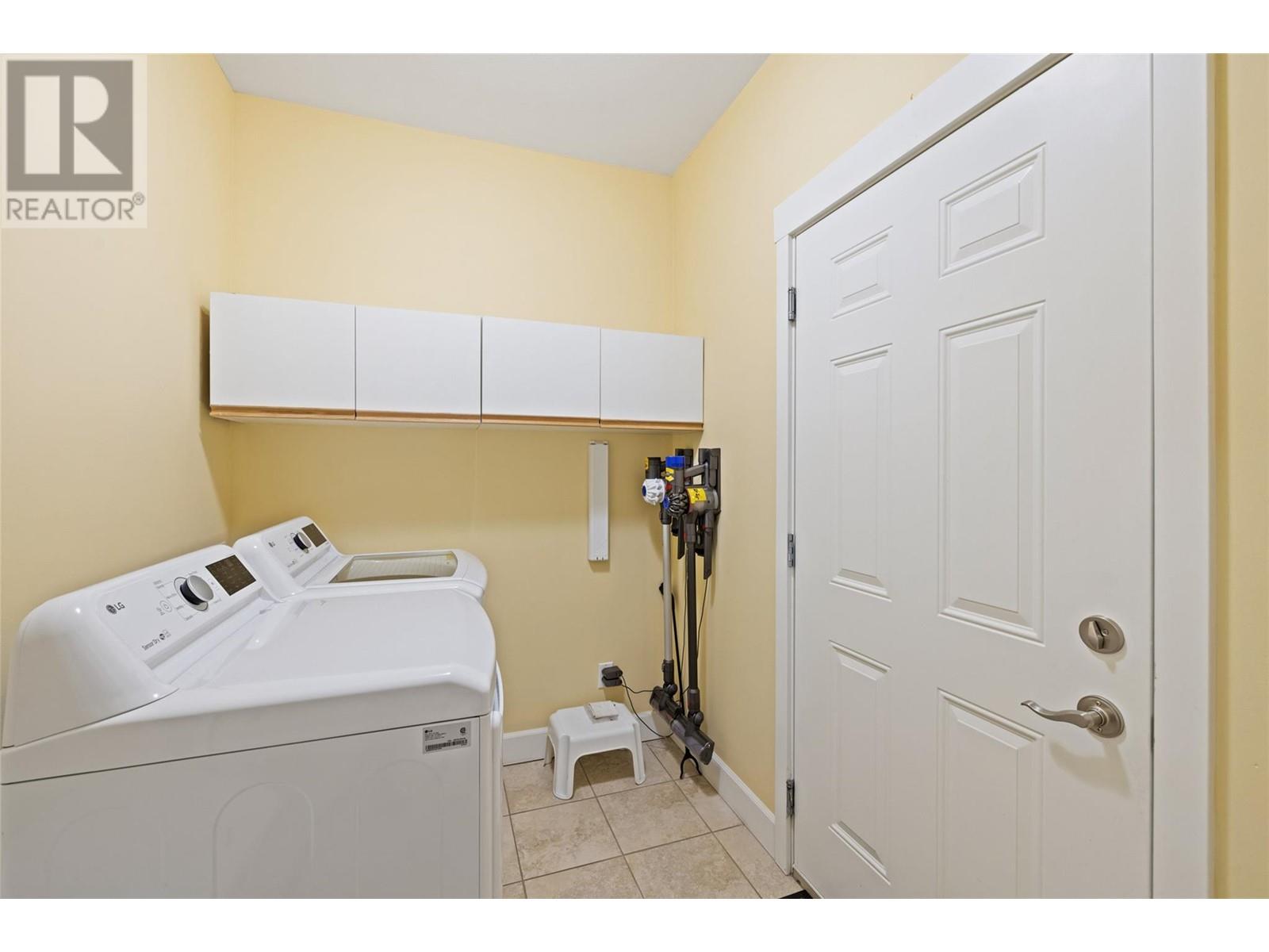 239 4035 Gellatly Road, West Kelowna