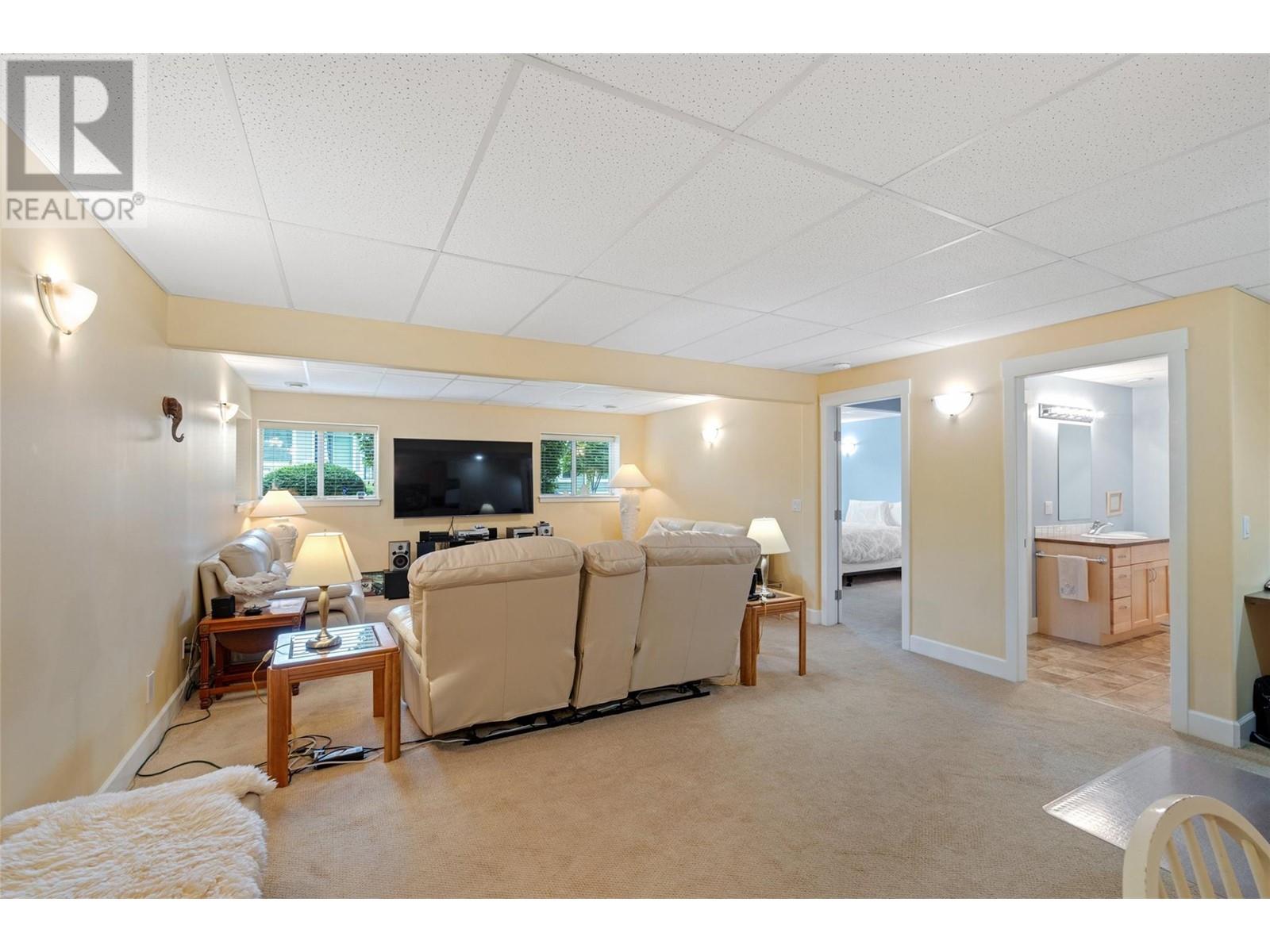 239 4035 Gellatly Road, West Kelowna