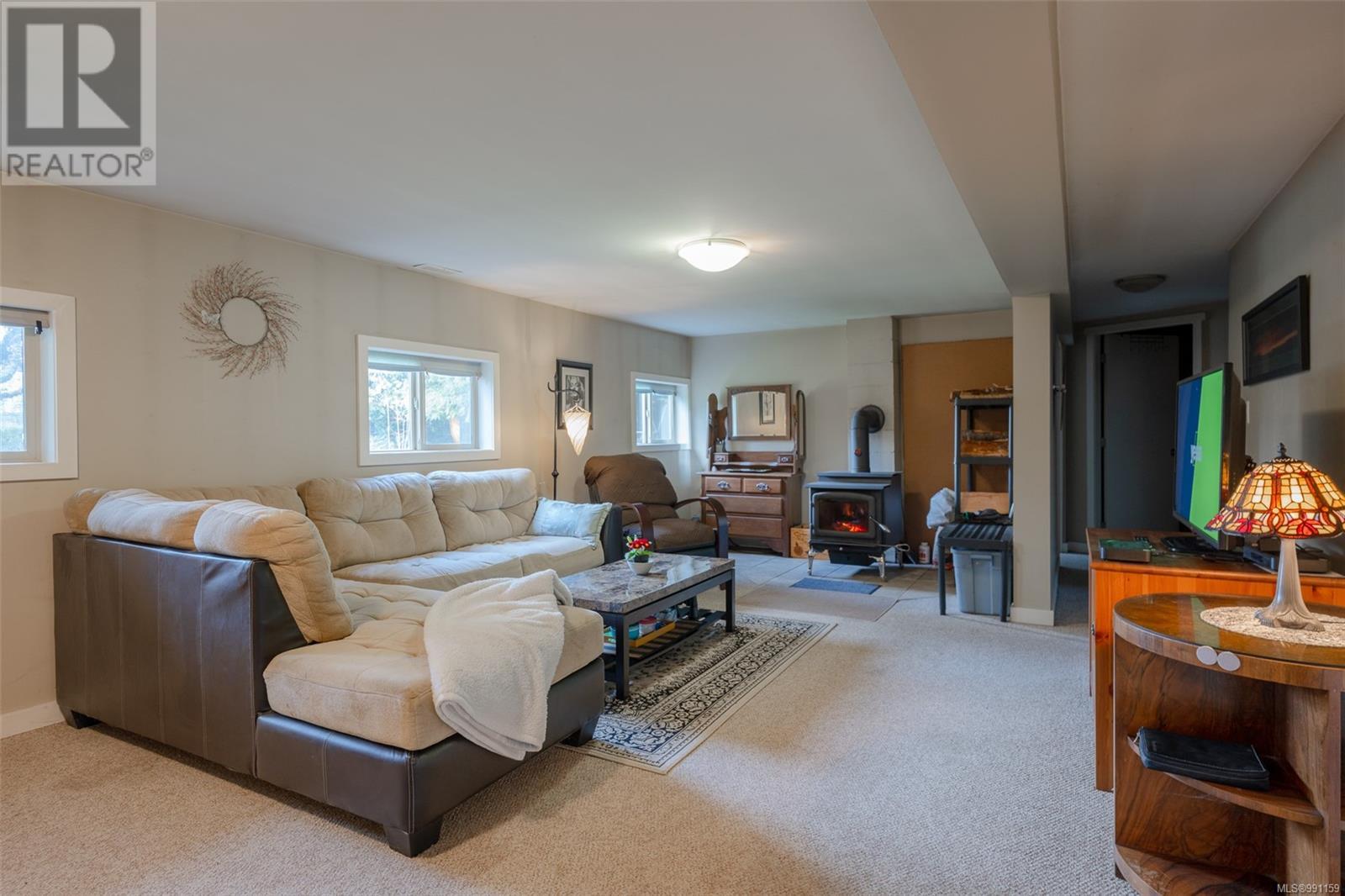 8954 Faber Rd, Port Alberni real estate listing 991159