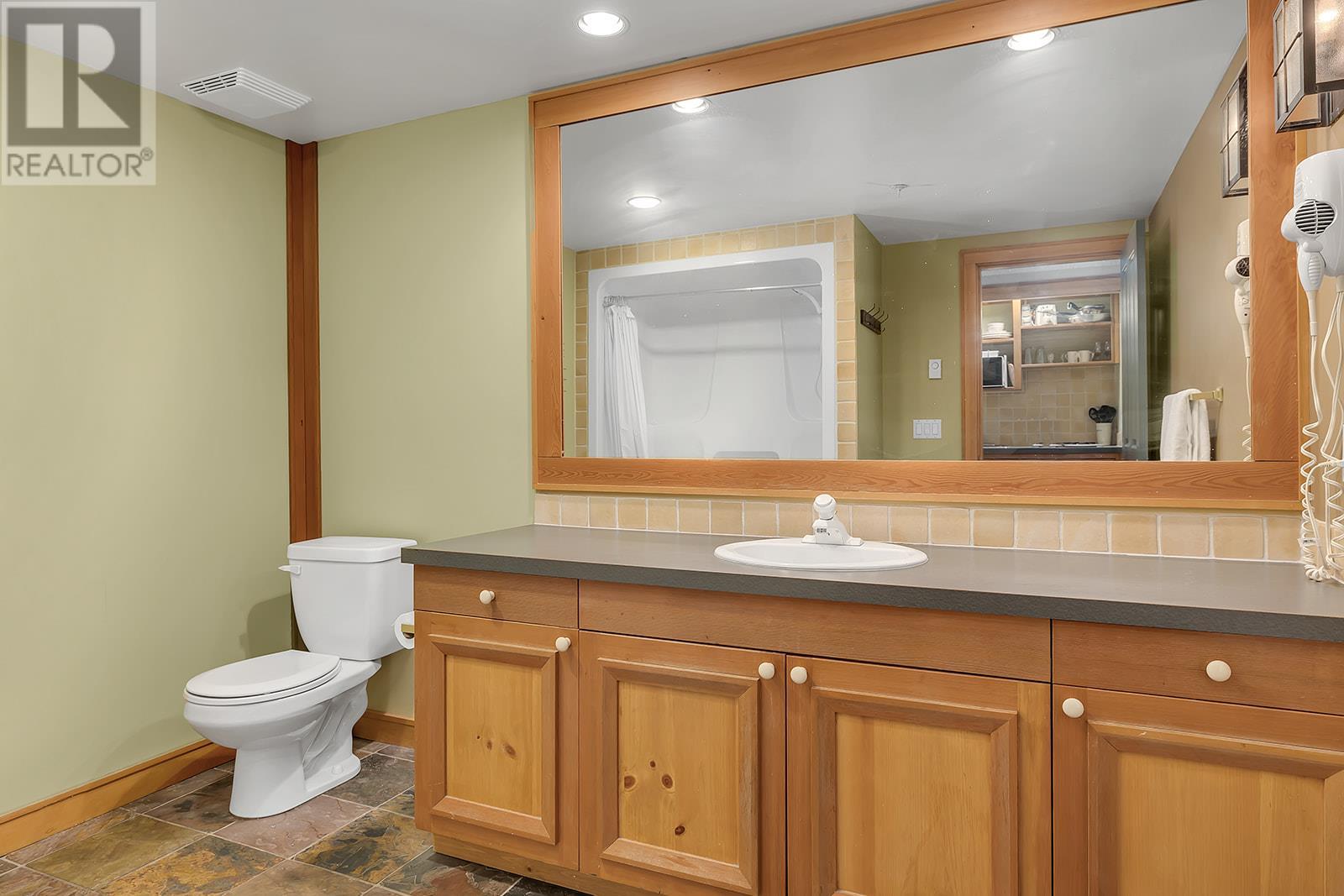 309 5275 Big White Road, Big White