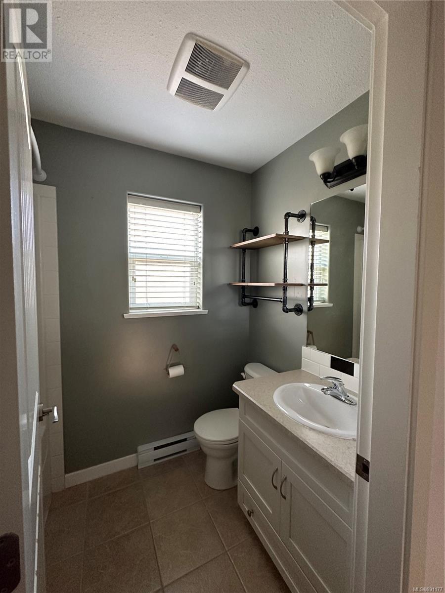 112 170 Centennial Dr, Courtenay real estate listing 991177