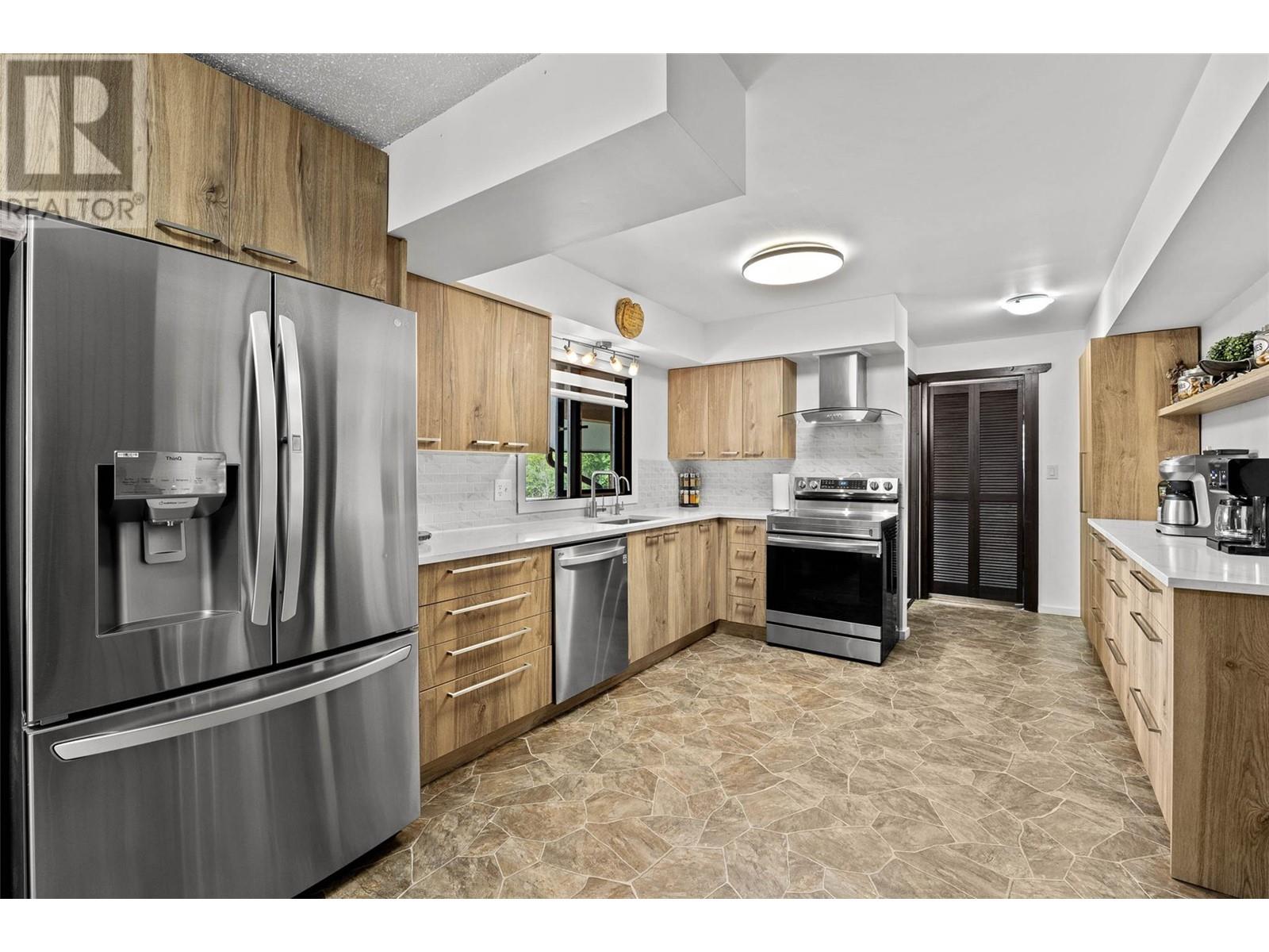 4853 Clearwater Valley Road, Clearwater