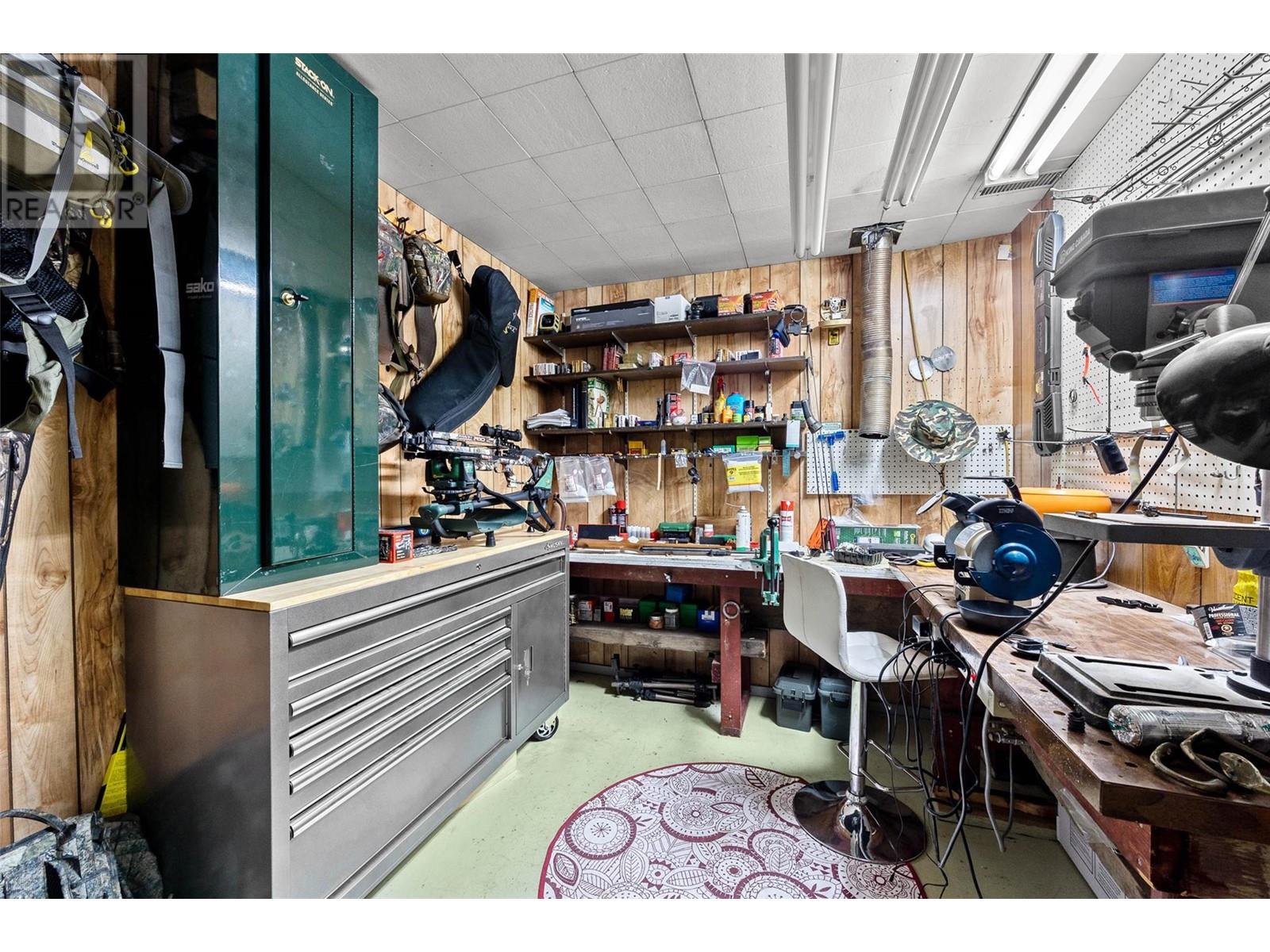 4853 Clearwater Valley Road, Clearwater