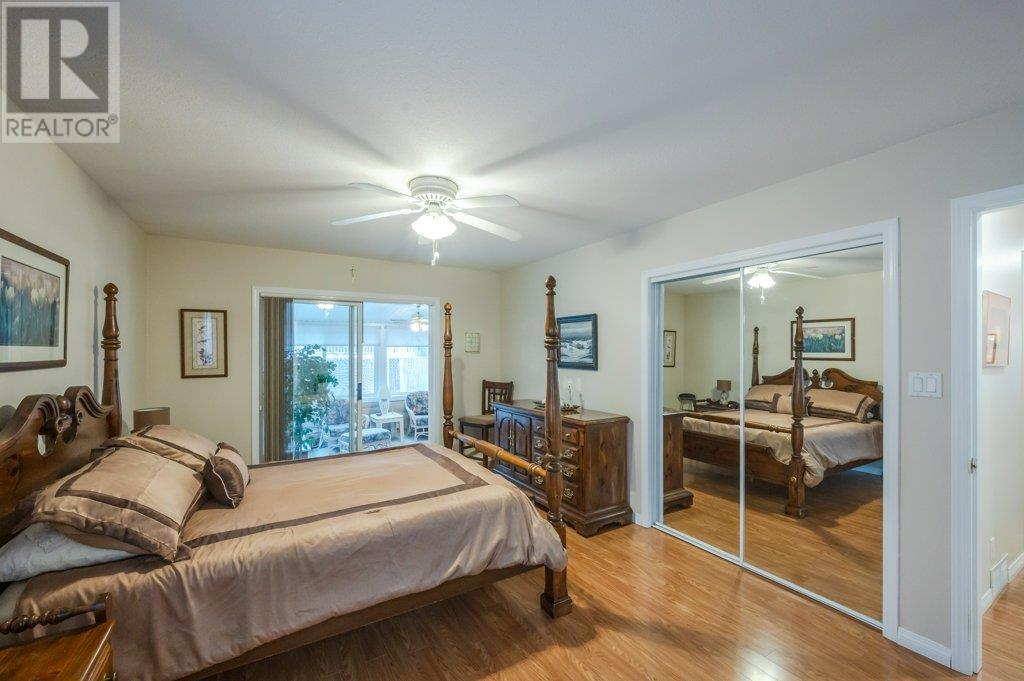 3 6437 Meadows Drive, Oliver