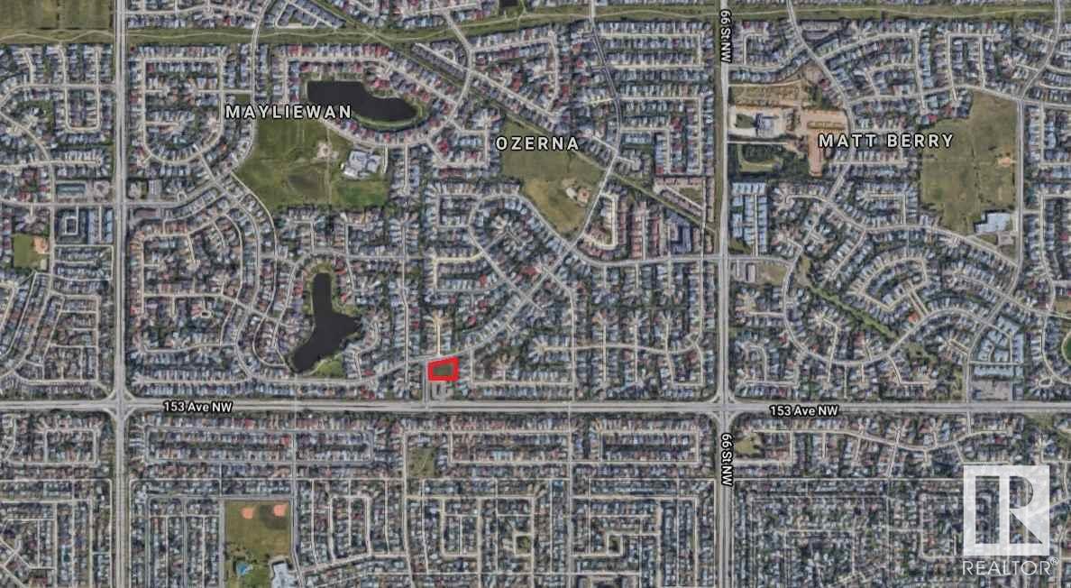 Photo 4 of 11 Ozerna Rd Nw, Edmonton AB