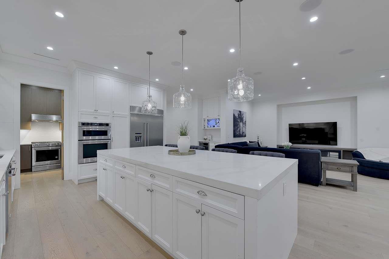 Photo 12 of 2071 156 Street, Surrey BC