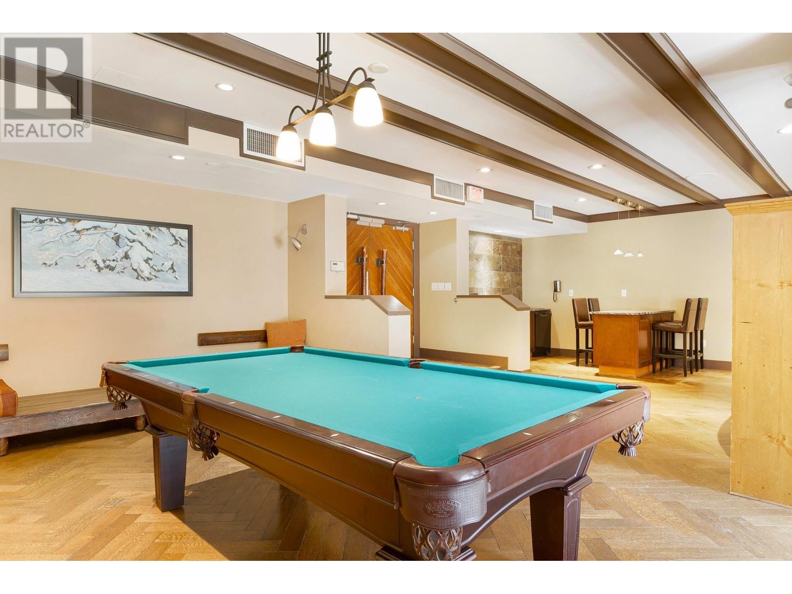 318C 2036 LONDON LANE, Whistler