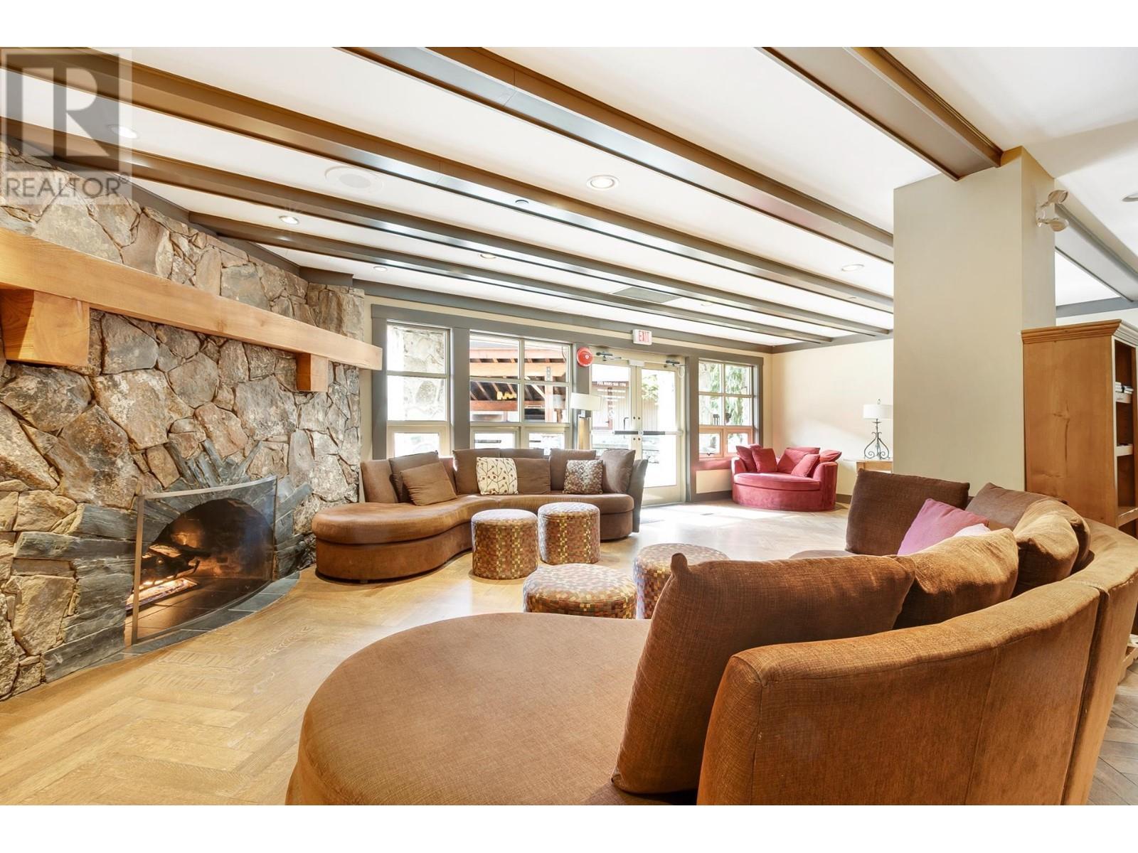 318C 2036 LONDON LANE, Whistler