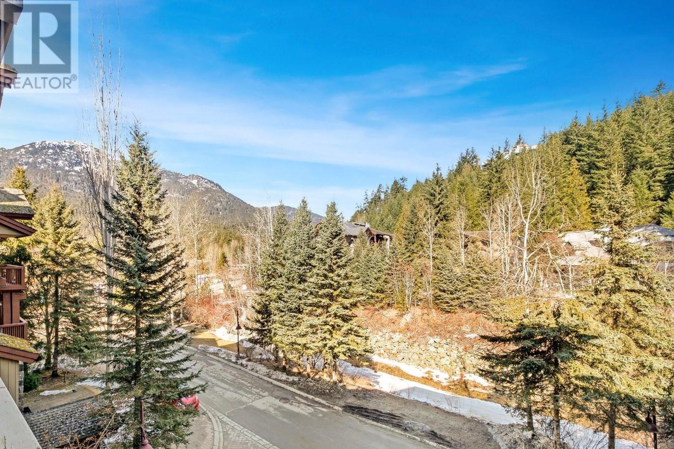 318C 2036 LONDON LANE, Whistler