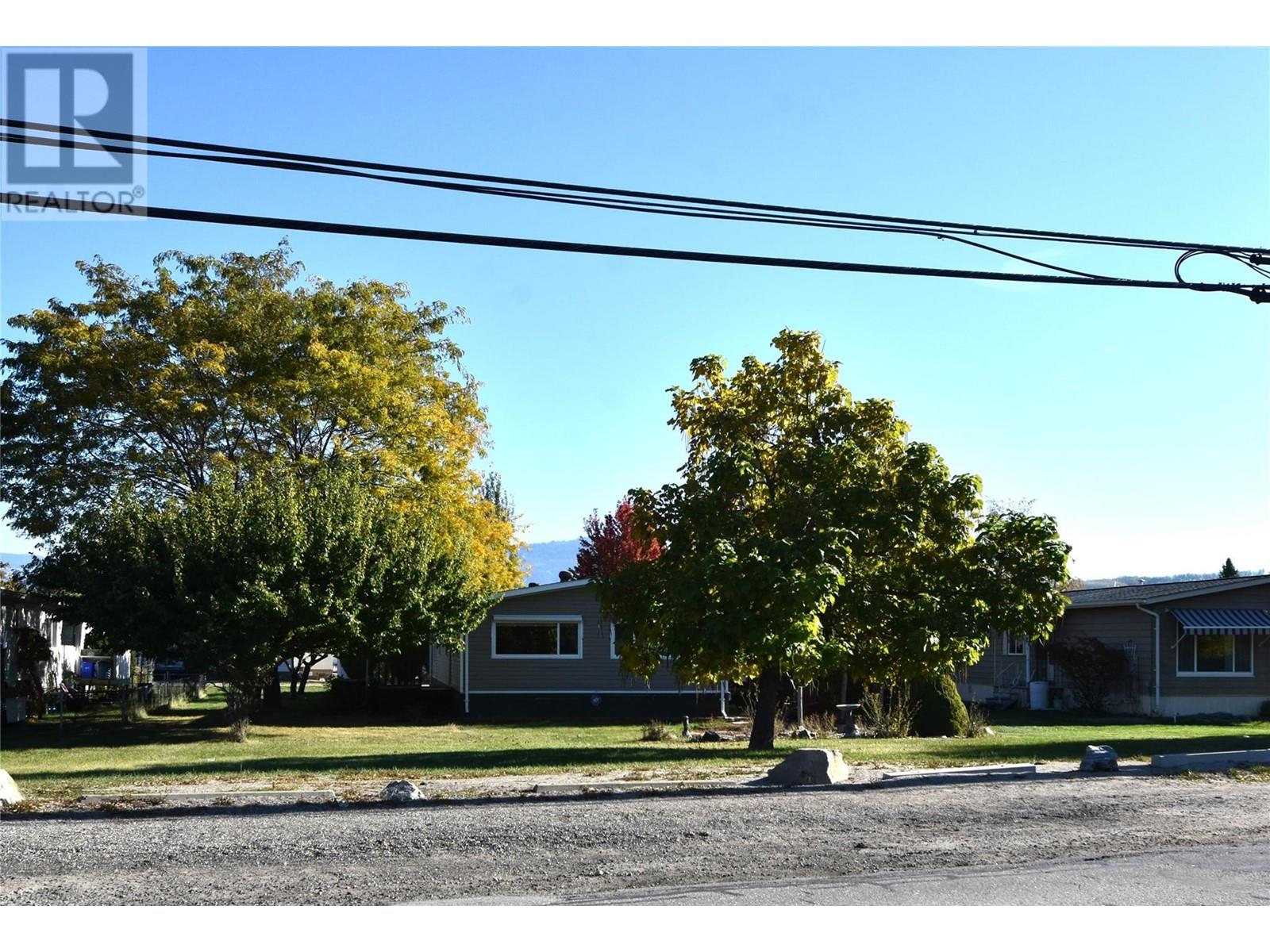 48 2727 Lakeshore Road, Vernon