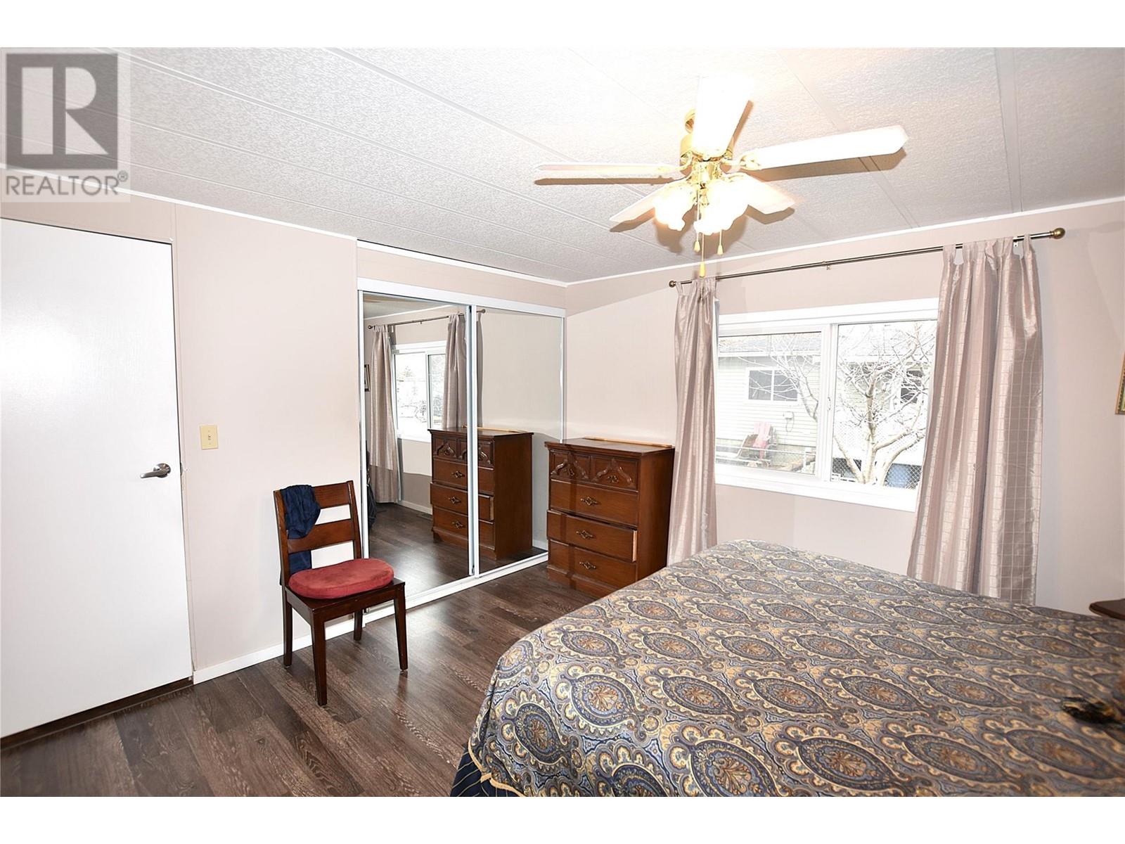 48 2727 Lakeshore Road, Vernon