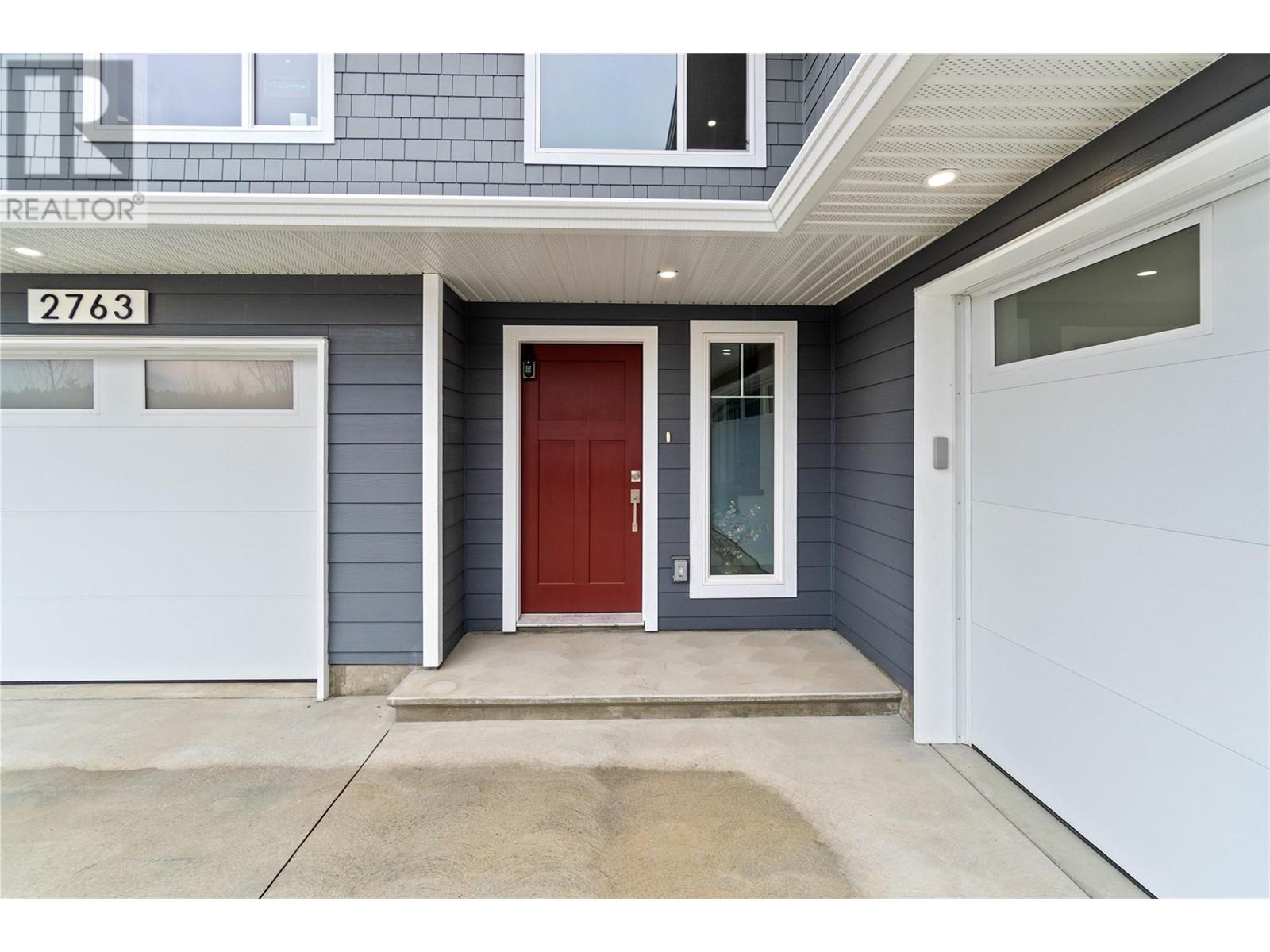  2763 Valleyview Drive, Blind Bay