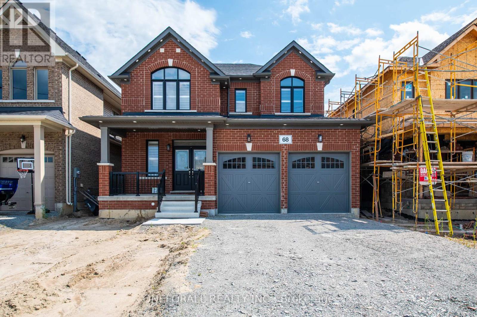 Photo 2 of 68 Wakefield Boulevard, Essa ON
