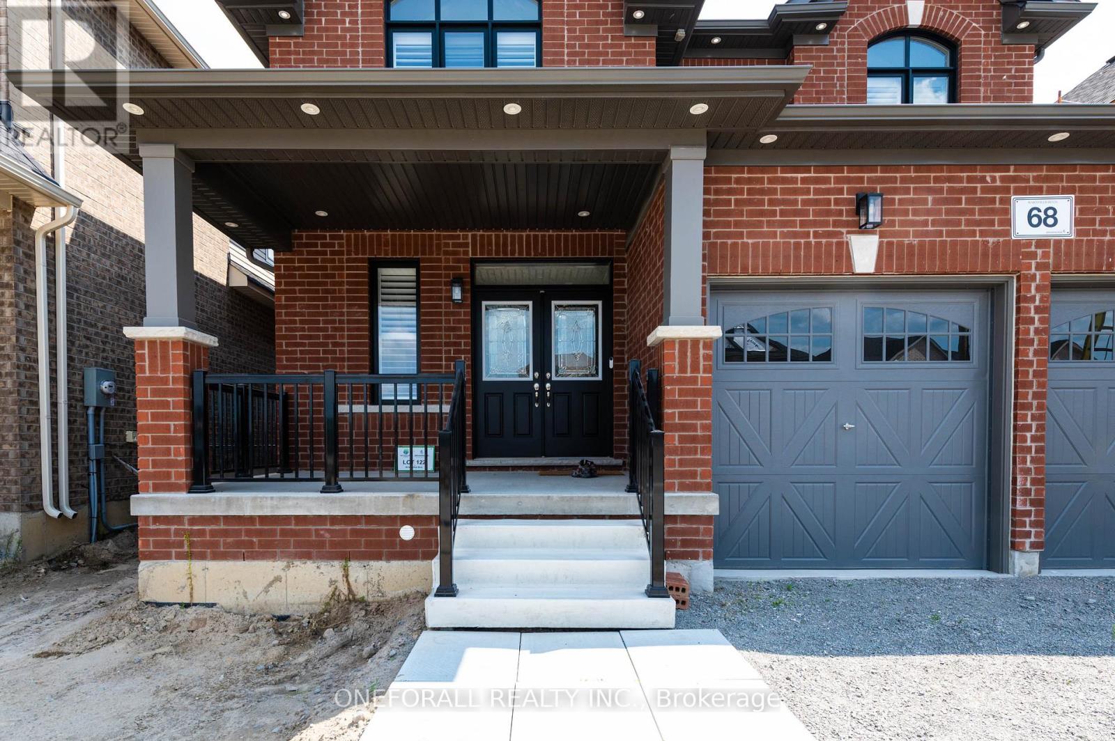 Photo 3 of 68 Wakefield Boulevard, Essa ON