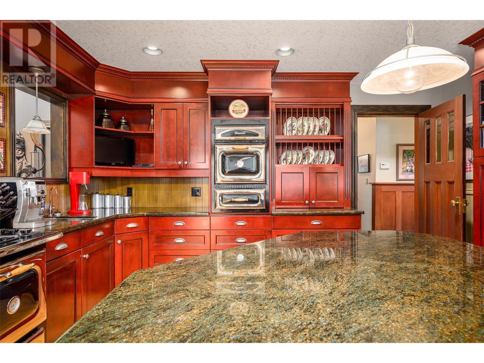 9310 Kalamalka Road, Coldstream