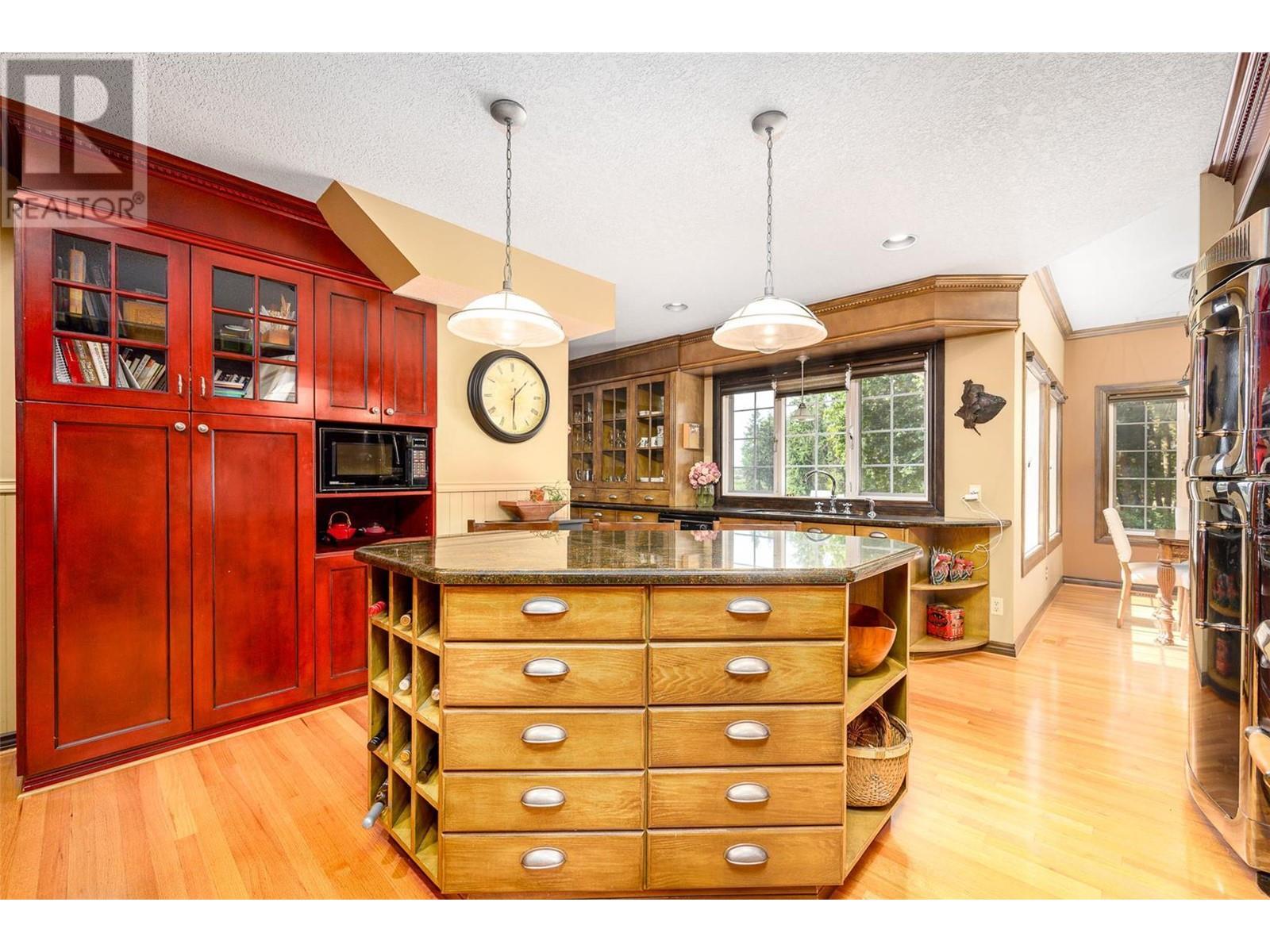 9310 Kalamalka Road, Coldstream
