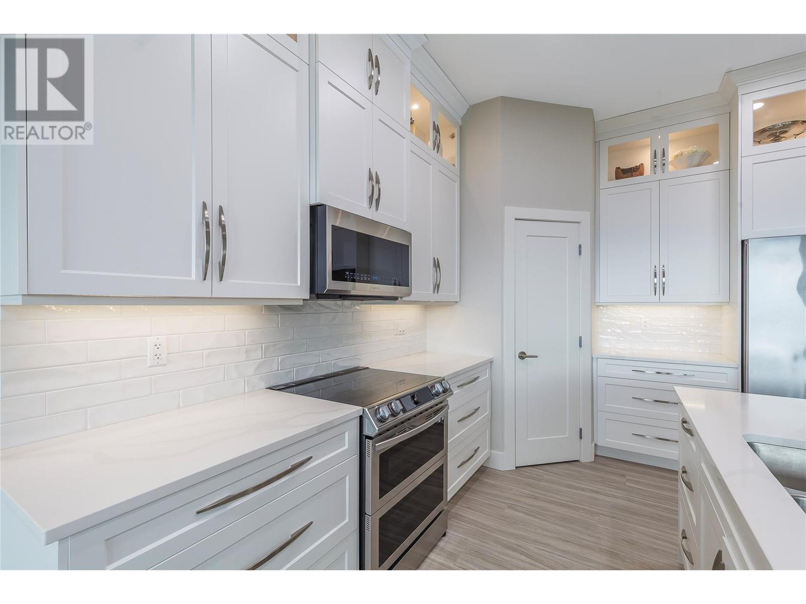  1334 Red Mountain Place, Vernon