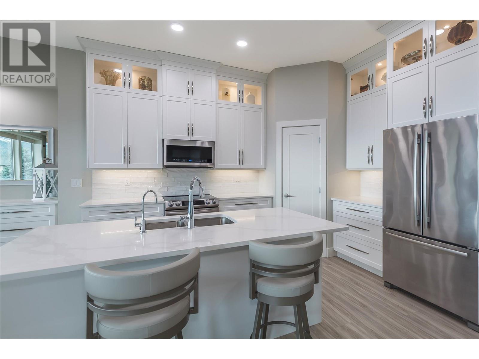  1334 Red Mountain Place, Vernon