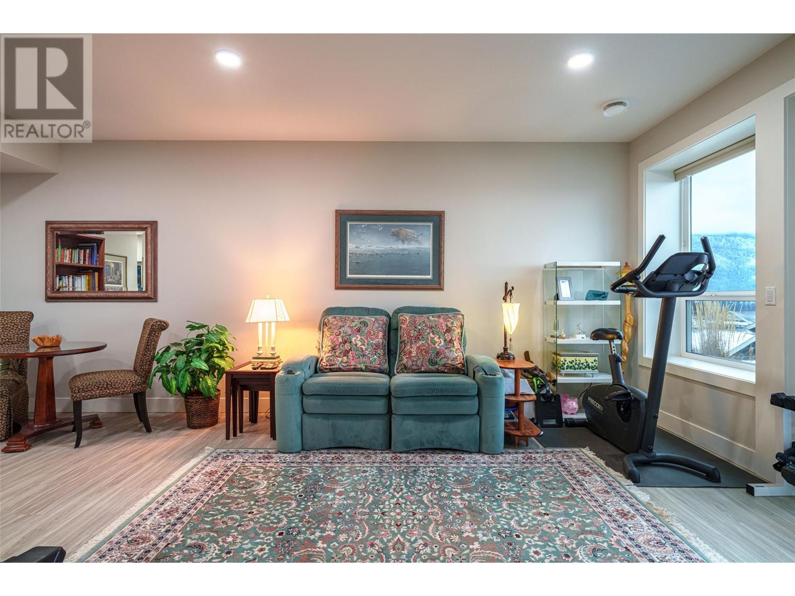  1334 Red Mountain Place, Vernon