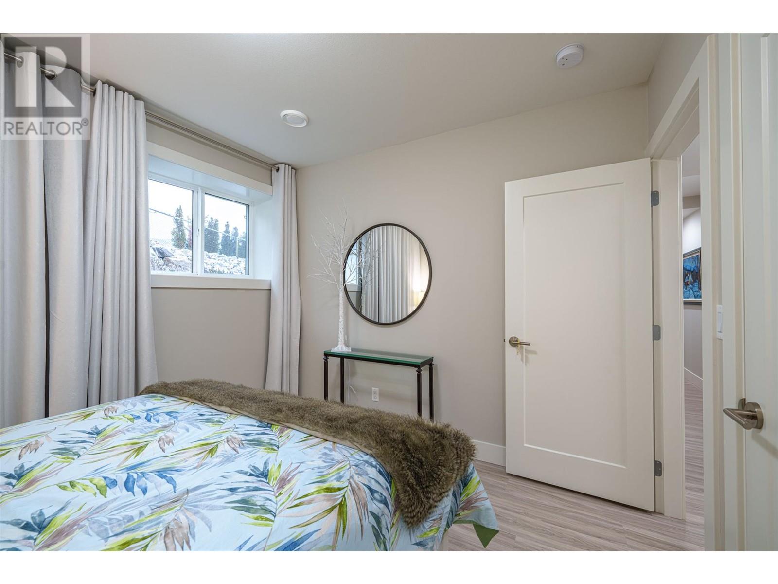  1334 Red Mountain Place, Vernon