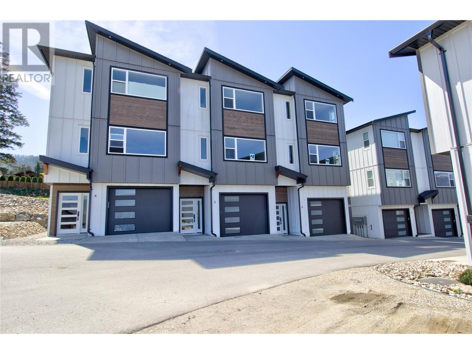 1180 Old Auto Road SE Unit# 5, Salmon Arm