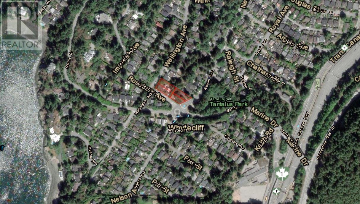 6404 WELLINGTON AVENUE, West Vancouver