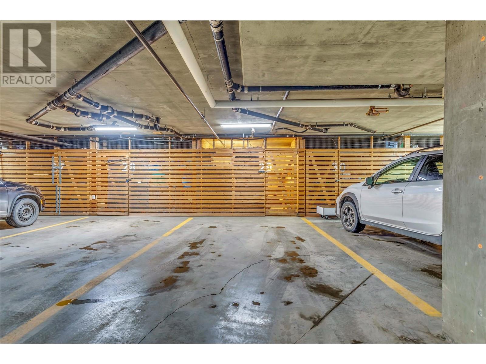208 200 DOUGALL Road North, Kelowna
